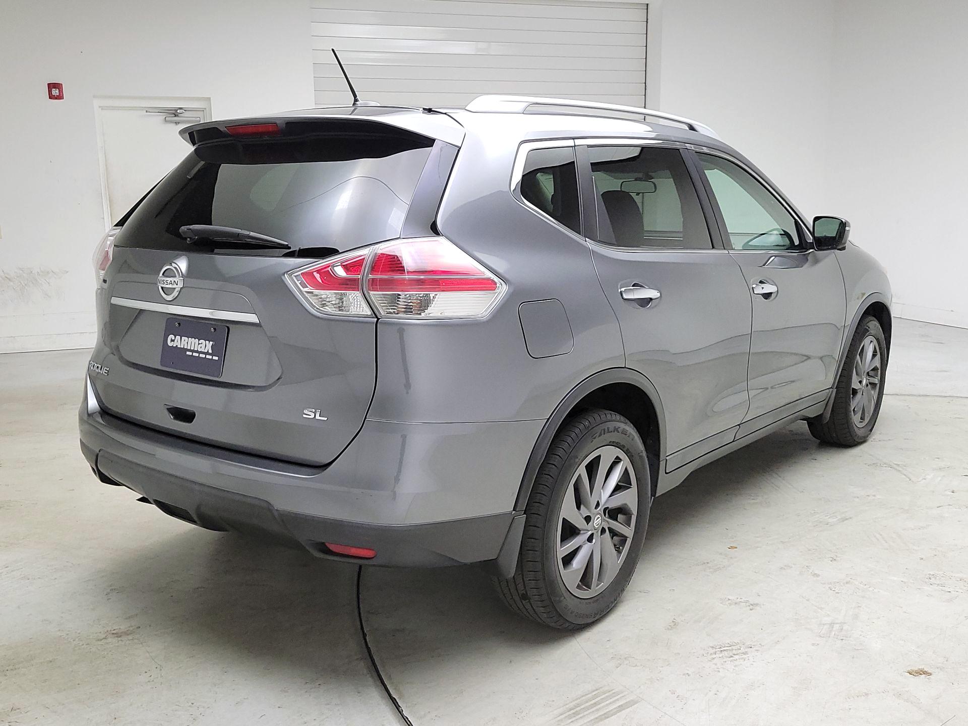 Thumbnail: 2016 Nissan Rogue - 5