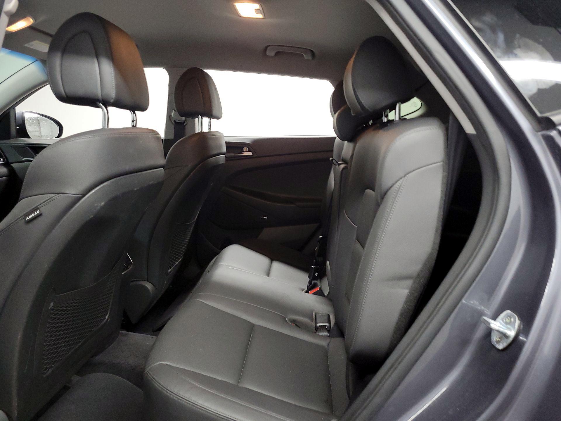 Thumbnail: 2017 Hyundai Tucson - 17