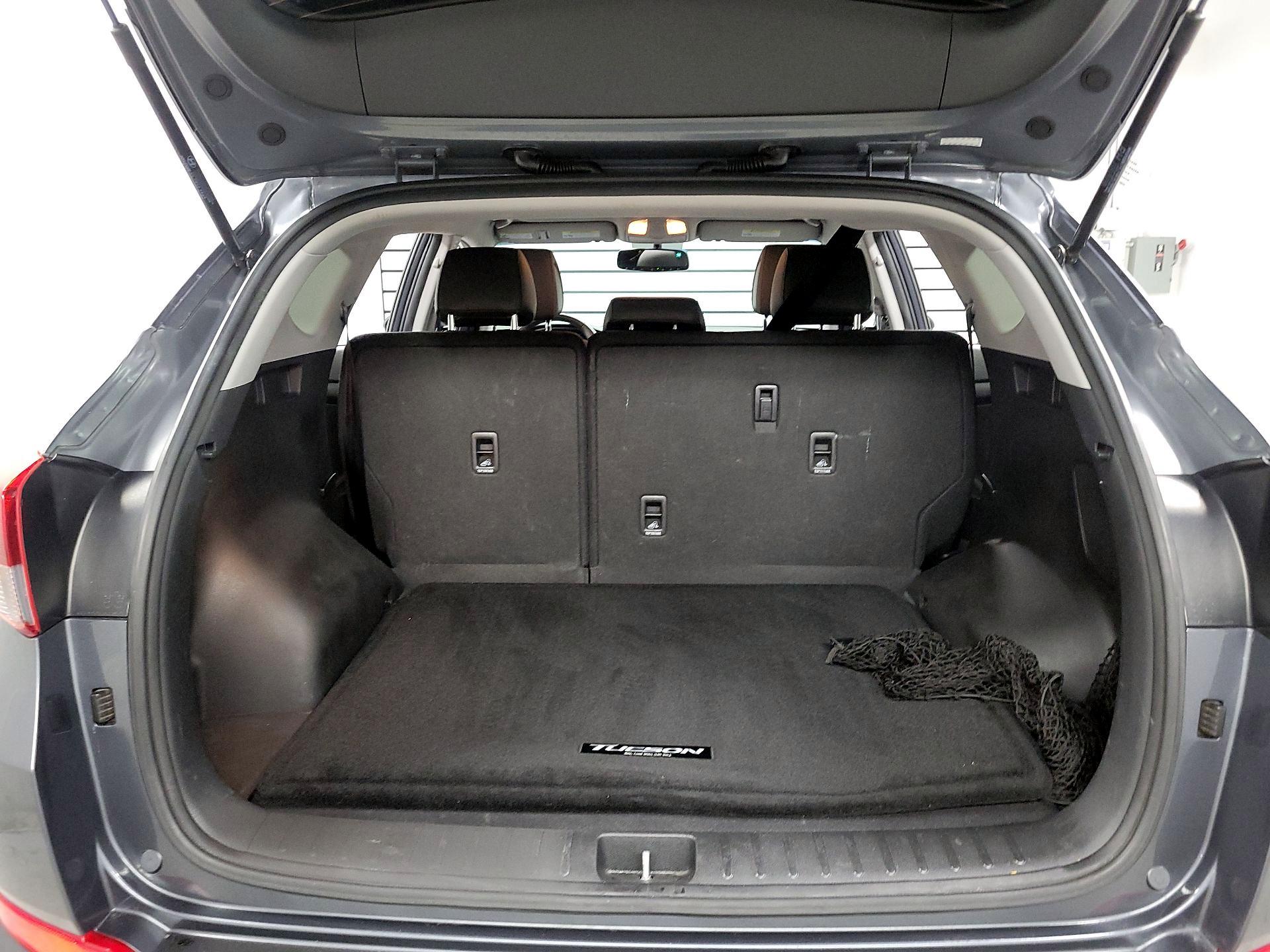 Thumbnail: 2017 Hyundai Tucson - 18