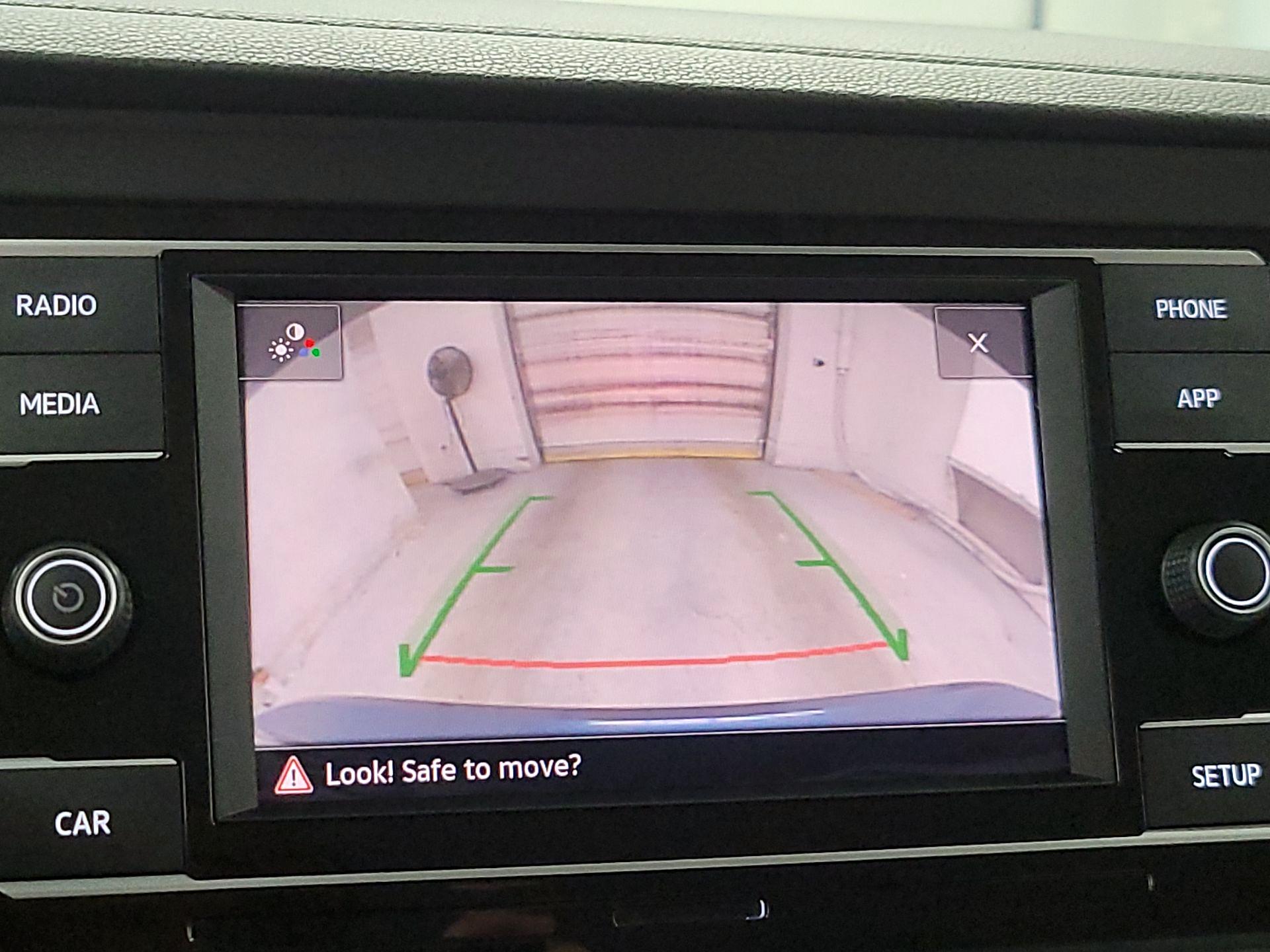 Thumbnail: 2019 Volkswagen Jetta - 11