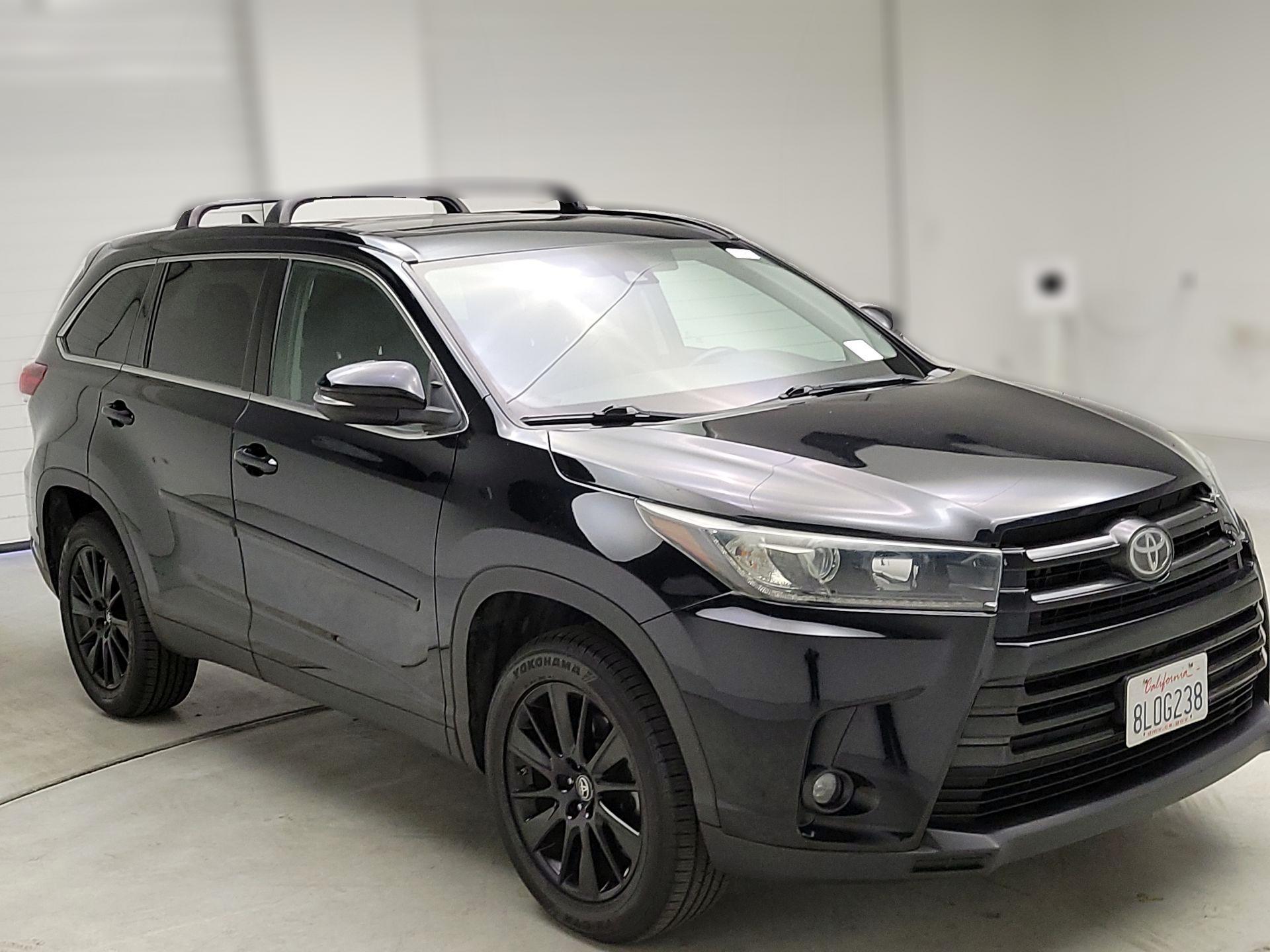 Thumbnail: 2019 Toyota Highlander - 1