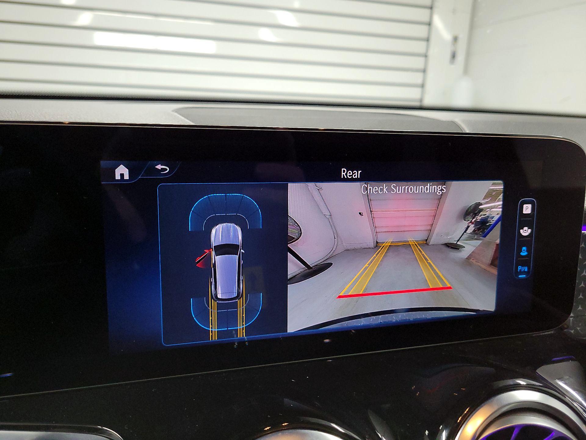 Thumbnail: 2025 Mercedes-Benz GLB - 15