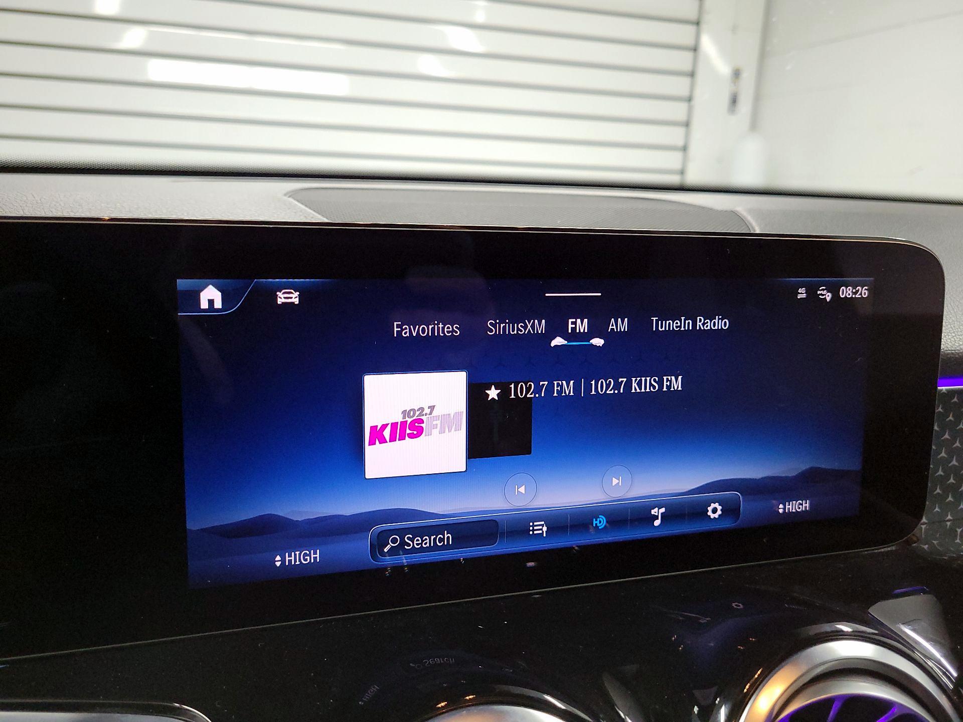 Thumbnail: 2025 Mercedes-Benz GLB - 16