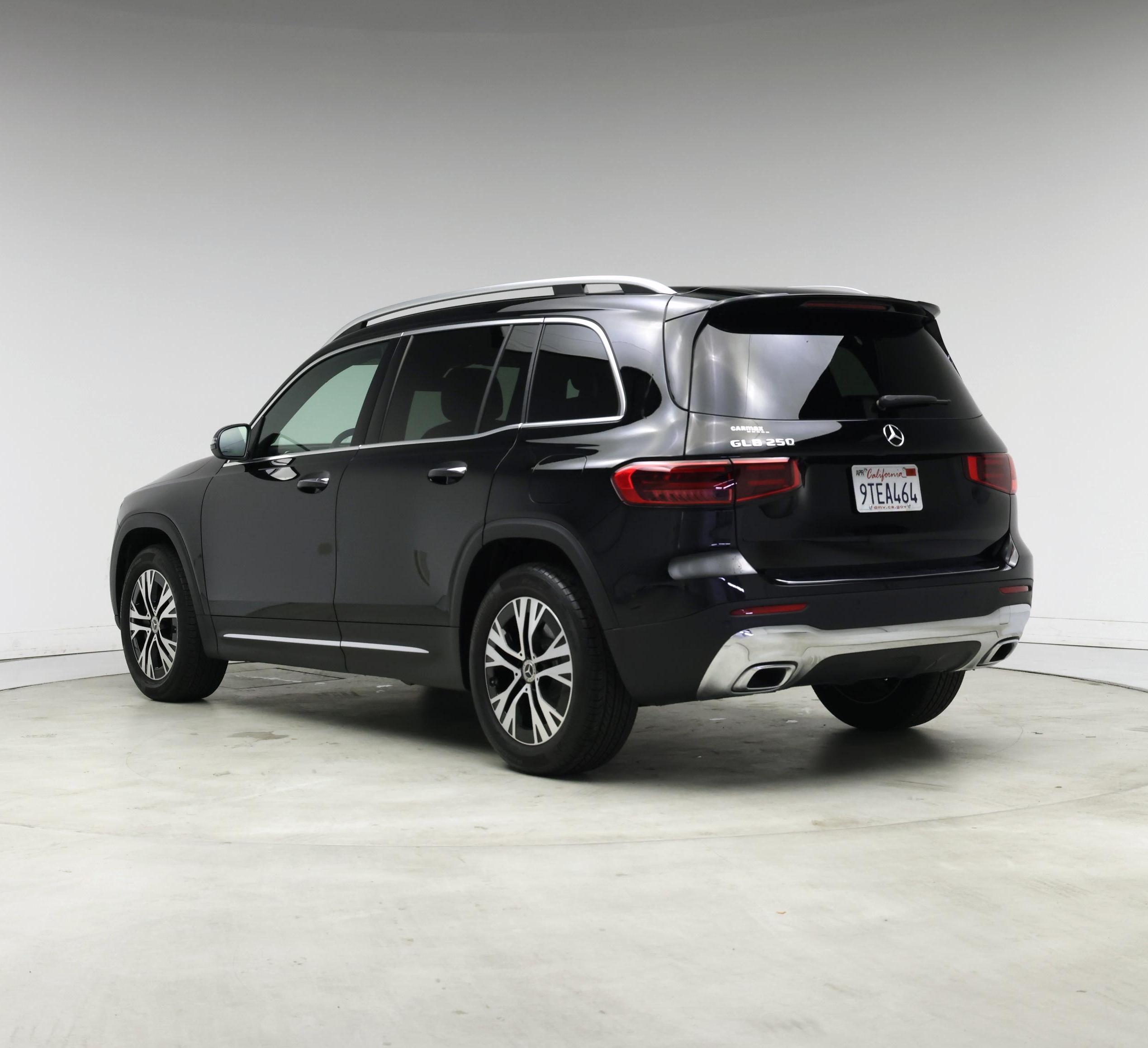 Thumbnail: 2025 Mercedes-Benz GLB - 2