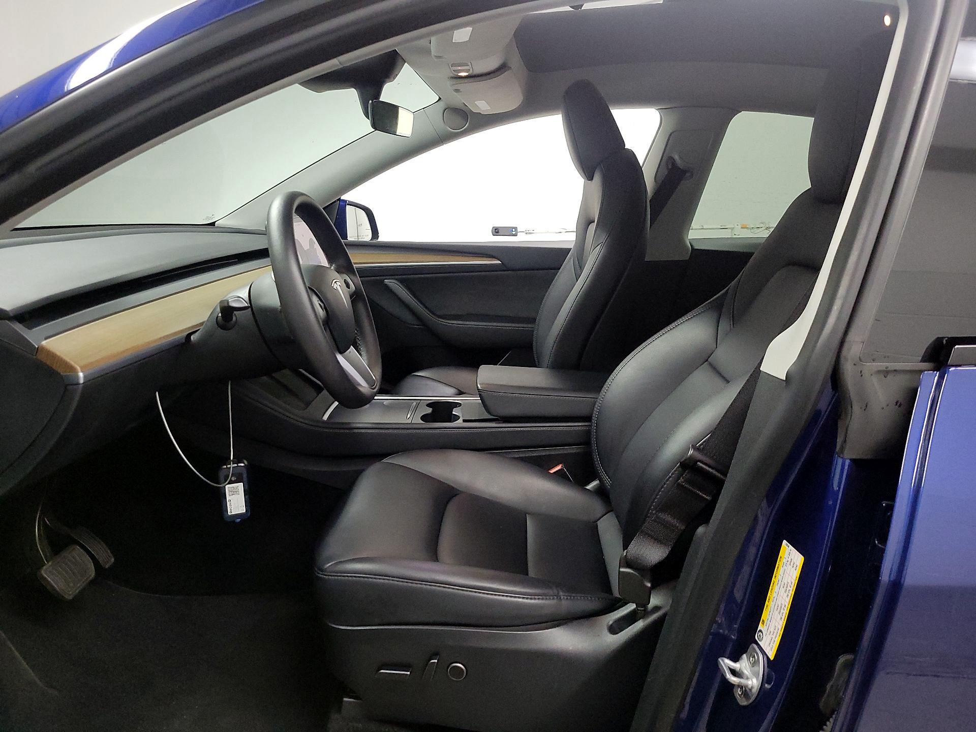 Thumbnail: 2023 Tesla Model Y - 9