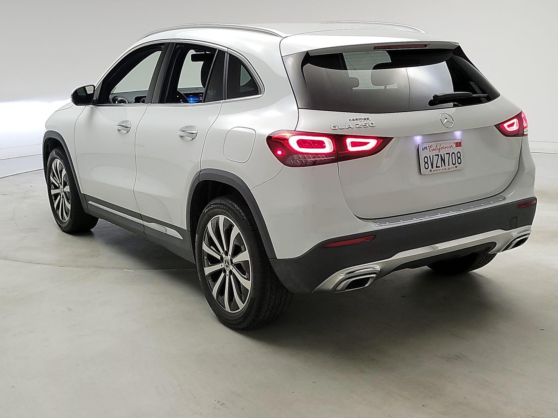 Thumbnail: 2021 Mercedes-Benz GLA - 7