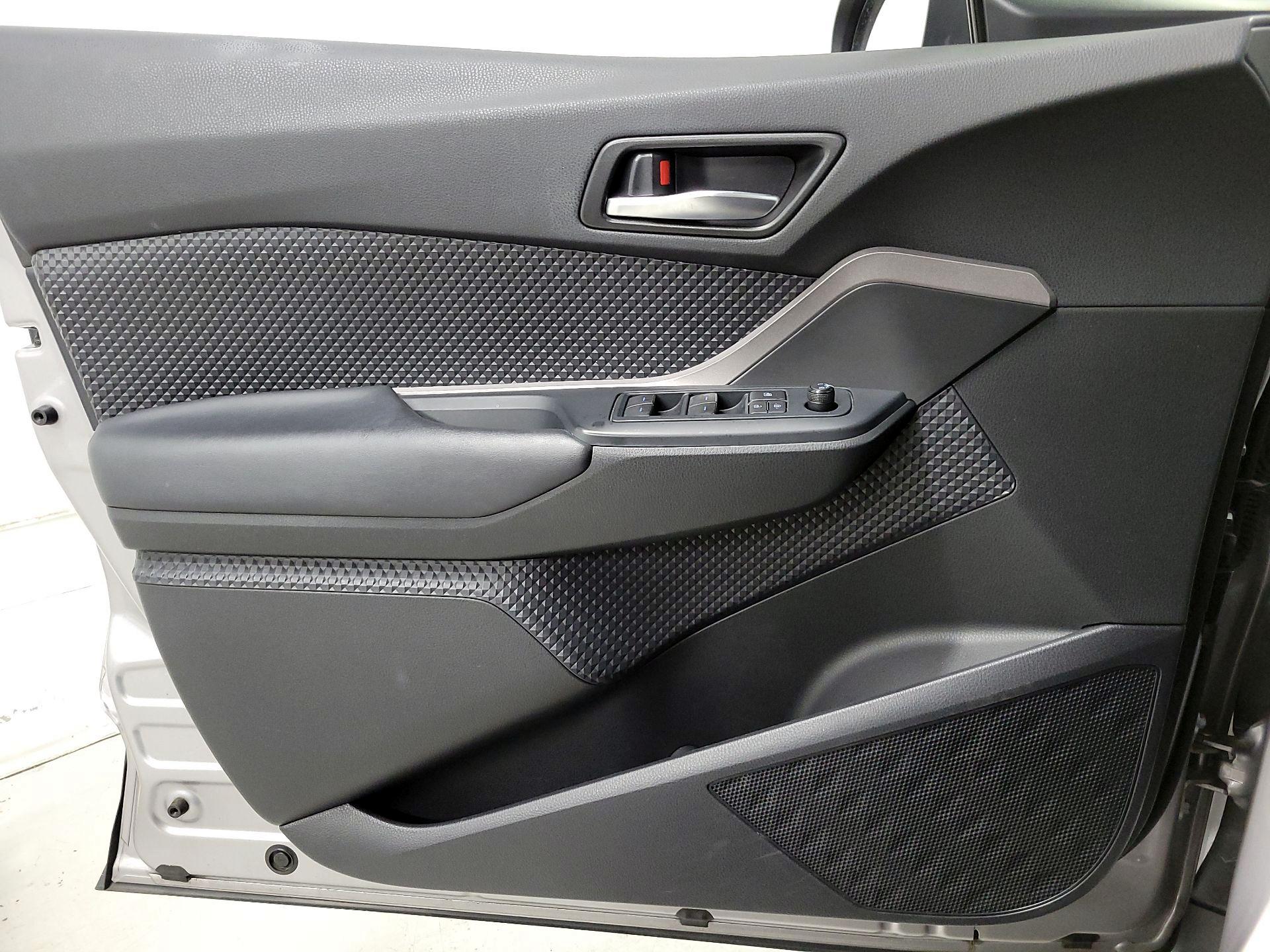 Thumbnail: 2020 Toyota C-HR - 12