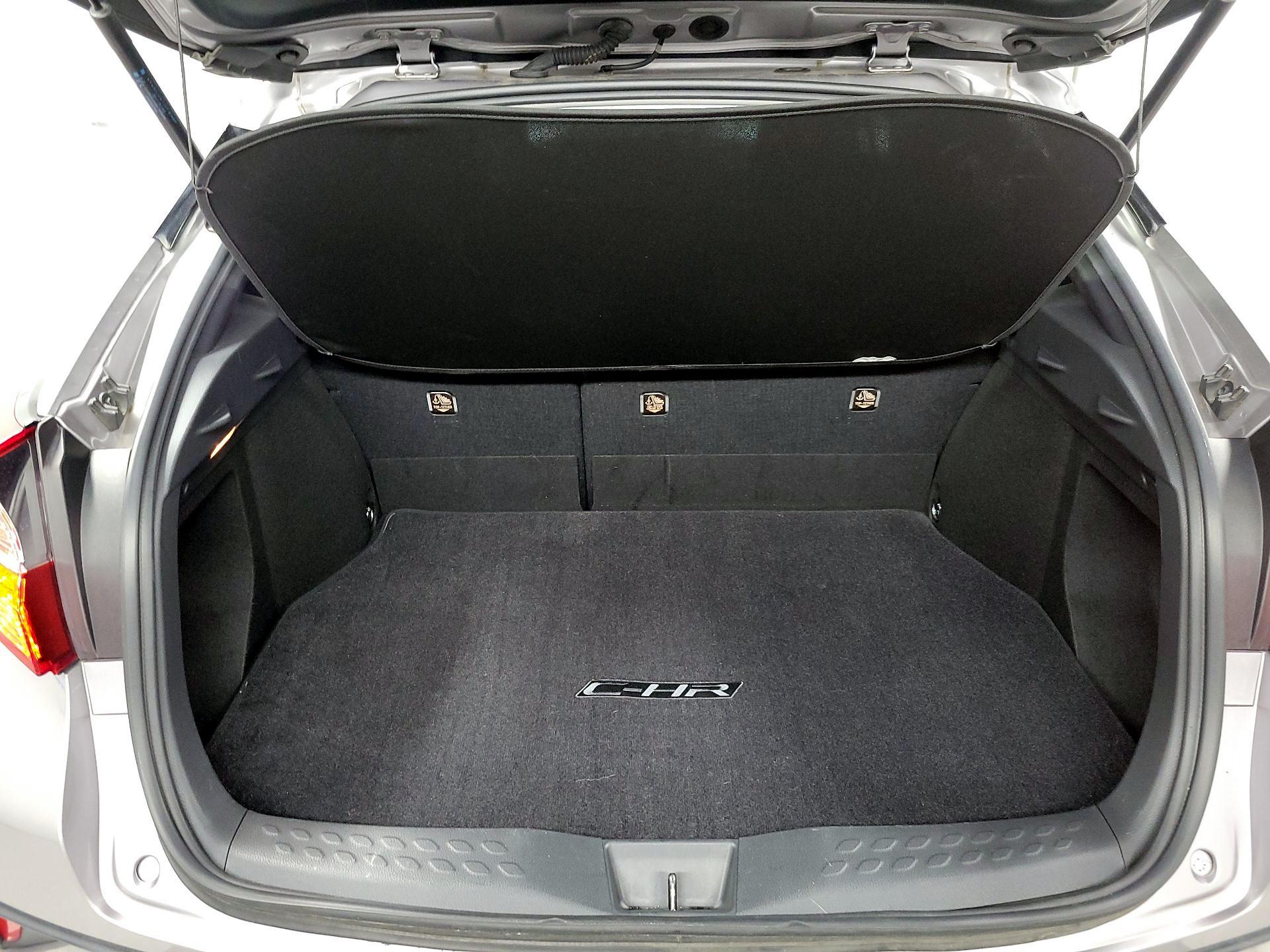 Thumbnail: 2020 Toyota C-HR - 17