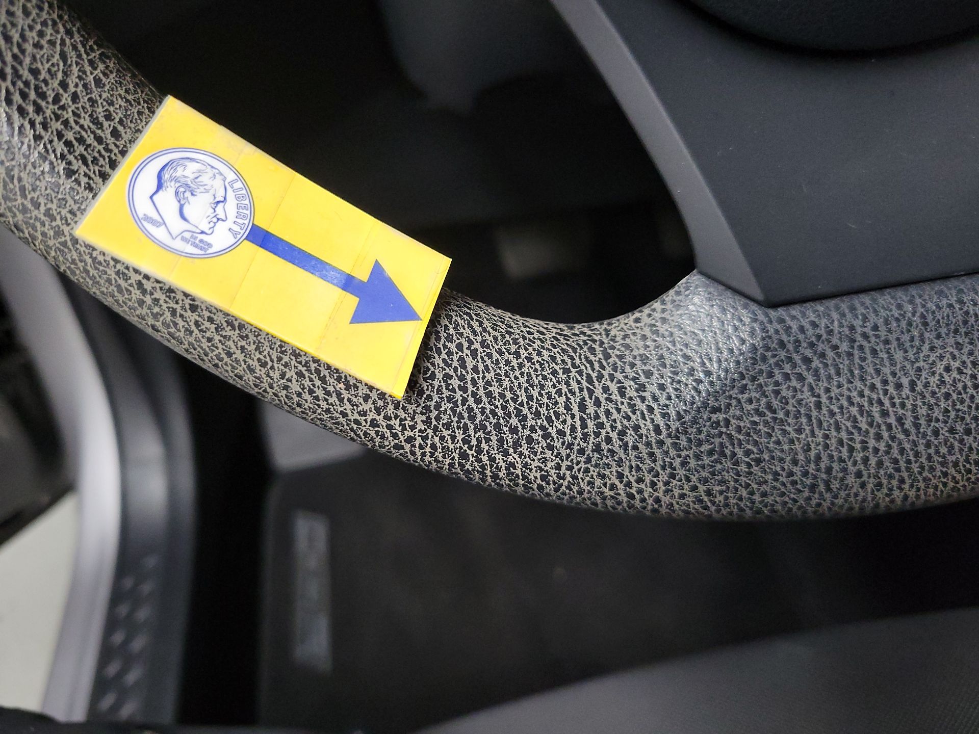 Thumbnail: 2020 Toyota C-HR - 20