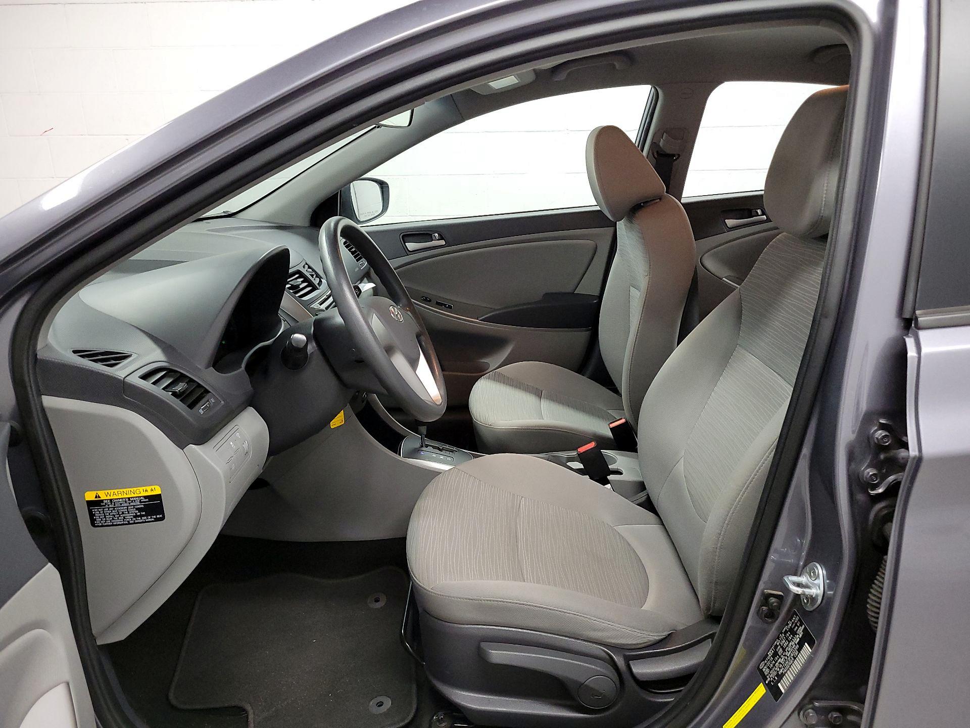 Thumbnail: 2015 Hyundai Accent - 9