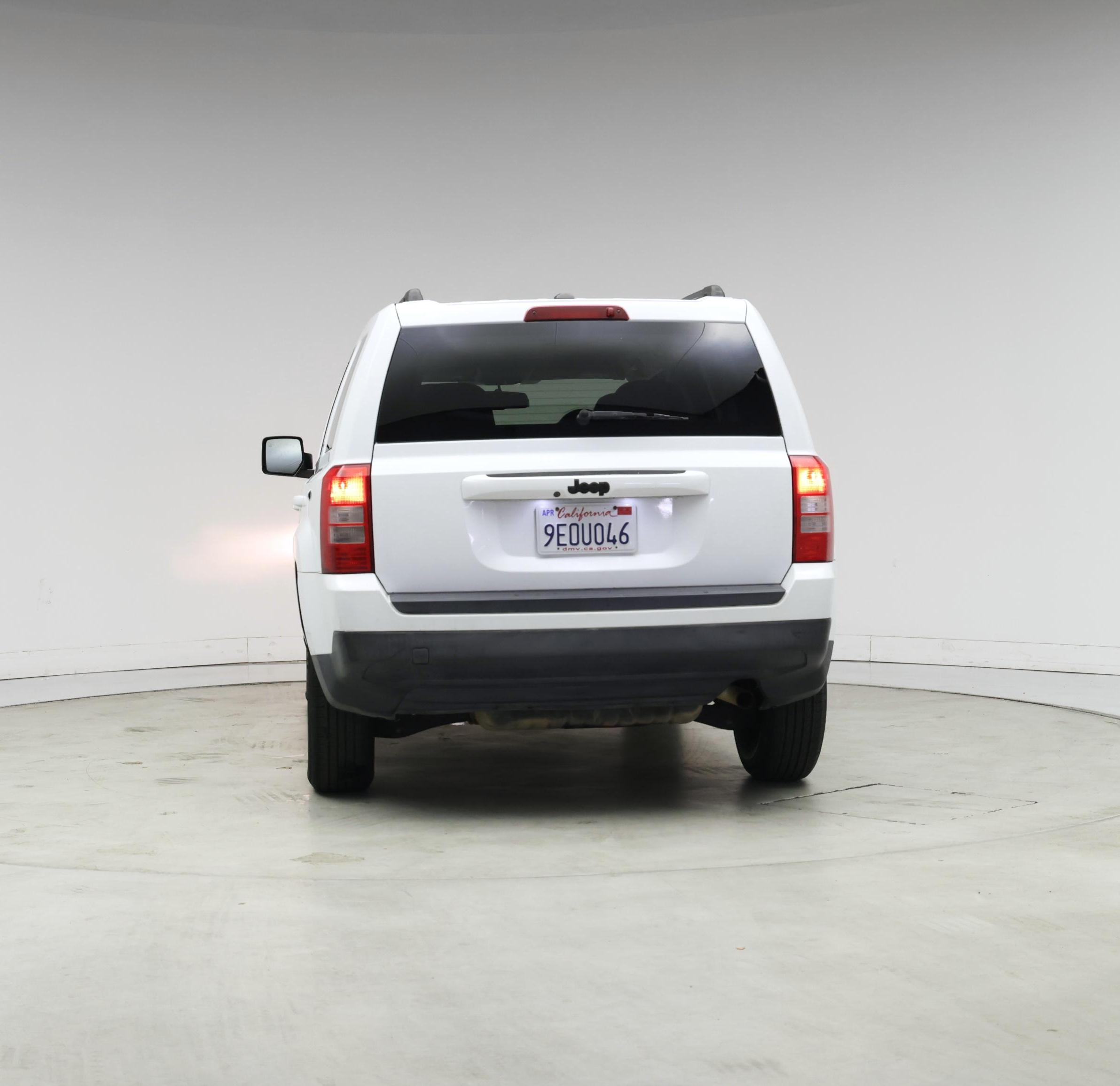 Thumbnail: 2016 Jeep Patriot - 6