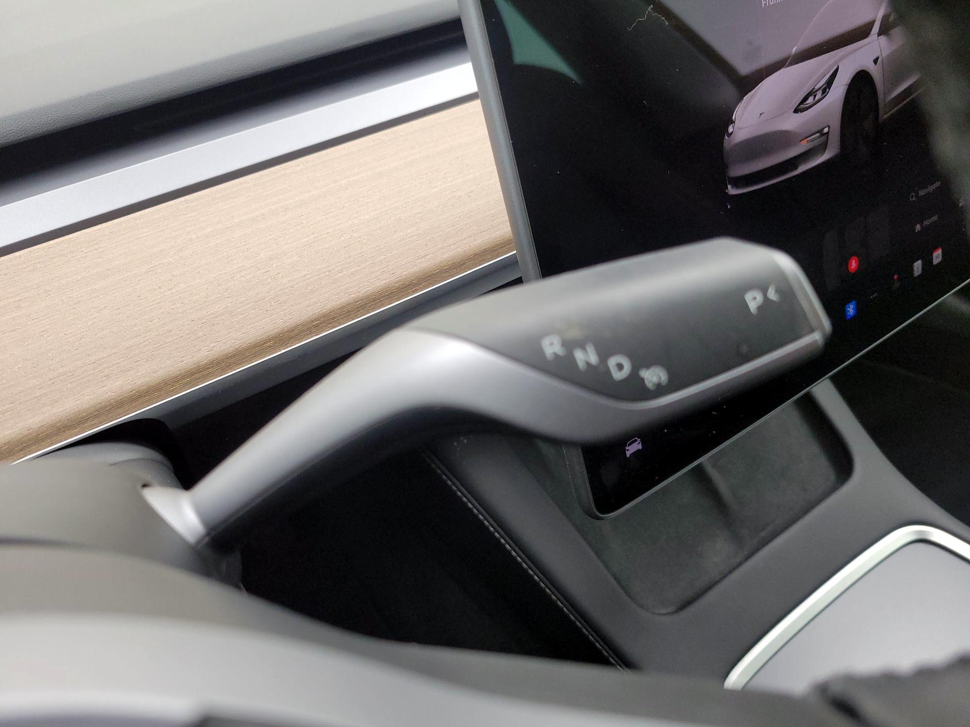 Thumbnail: 2022 Tesla Model 3 - 17