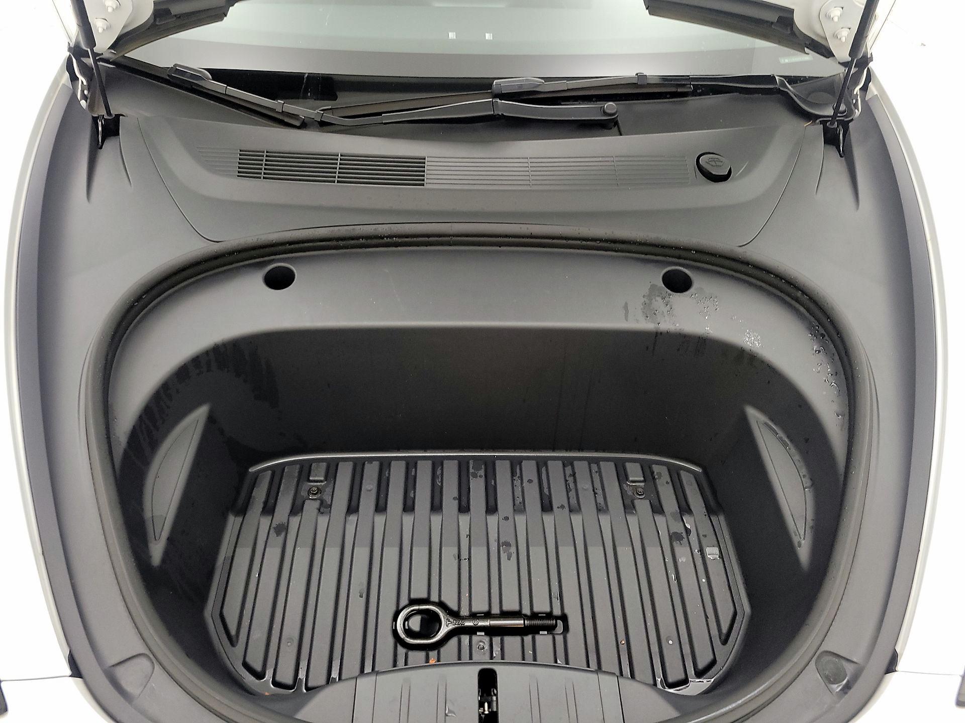 Thumbnail: 2022 Tesla Model 3 - 20