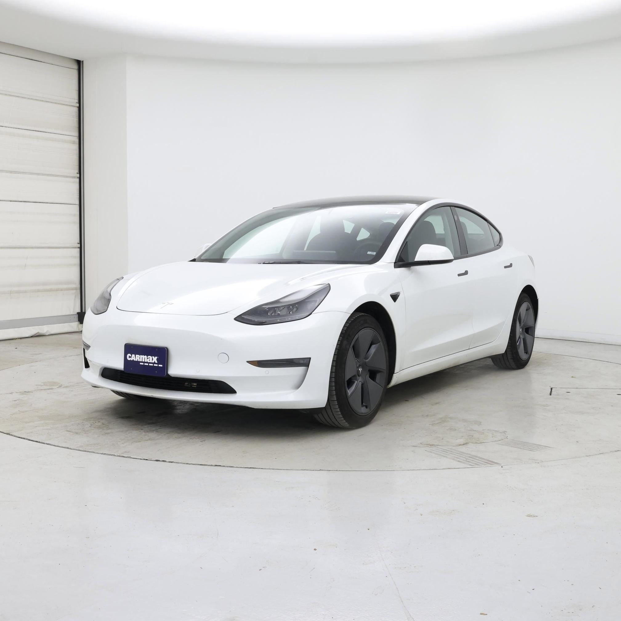 Thumbnail: 2022 Tesla Model 3 - 4