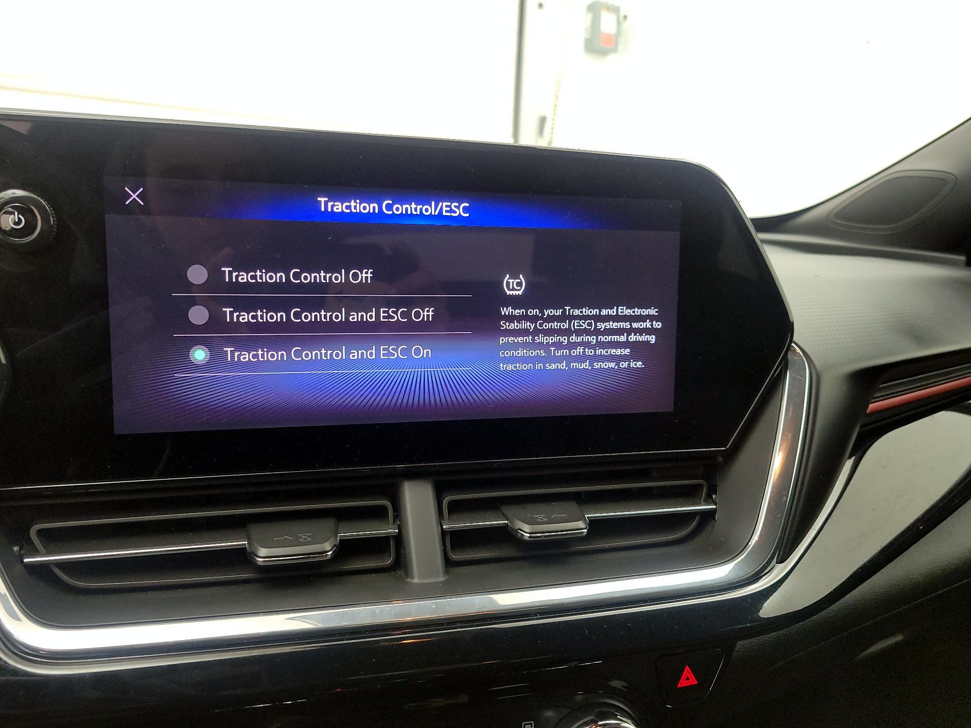 Thumbnail: 2024 Chevrolet Trax - 15