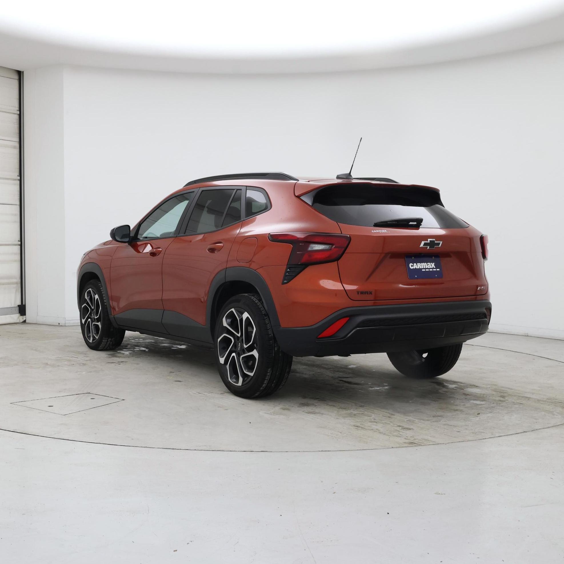 Thumbnail: 2024 Chevrolet Trax - 2