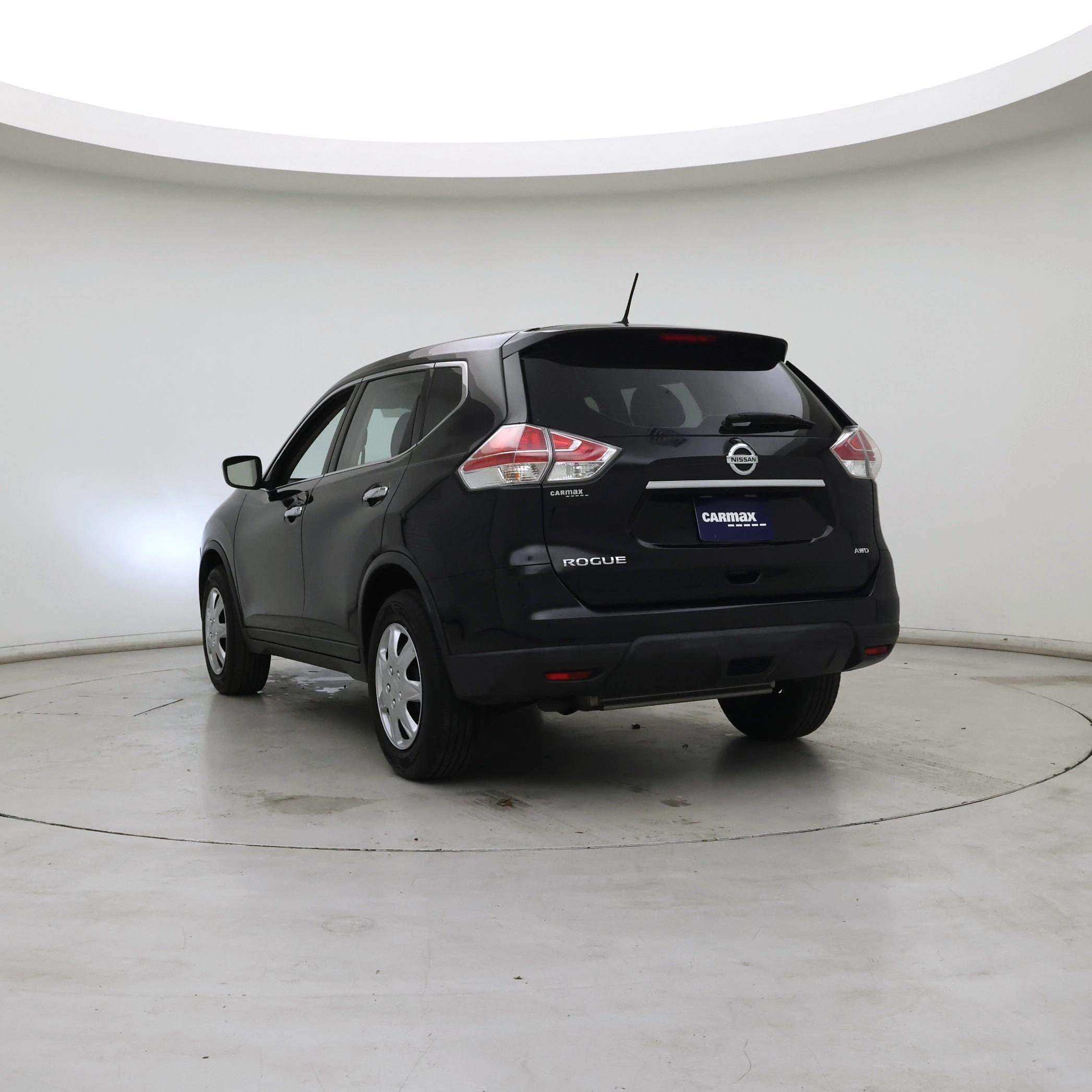 Thumbnail: 2015 Nissan Rogue - 2