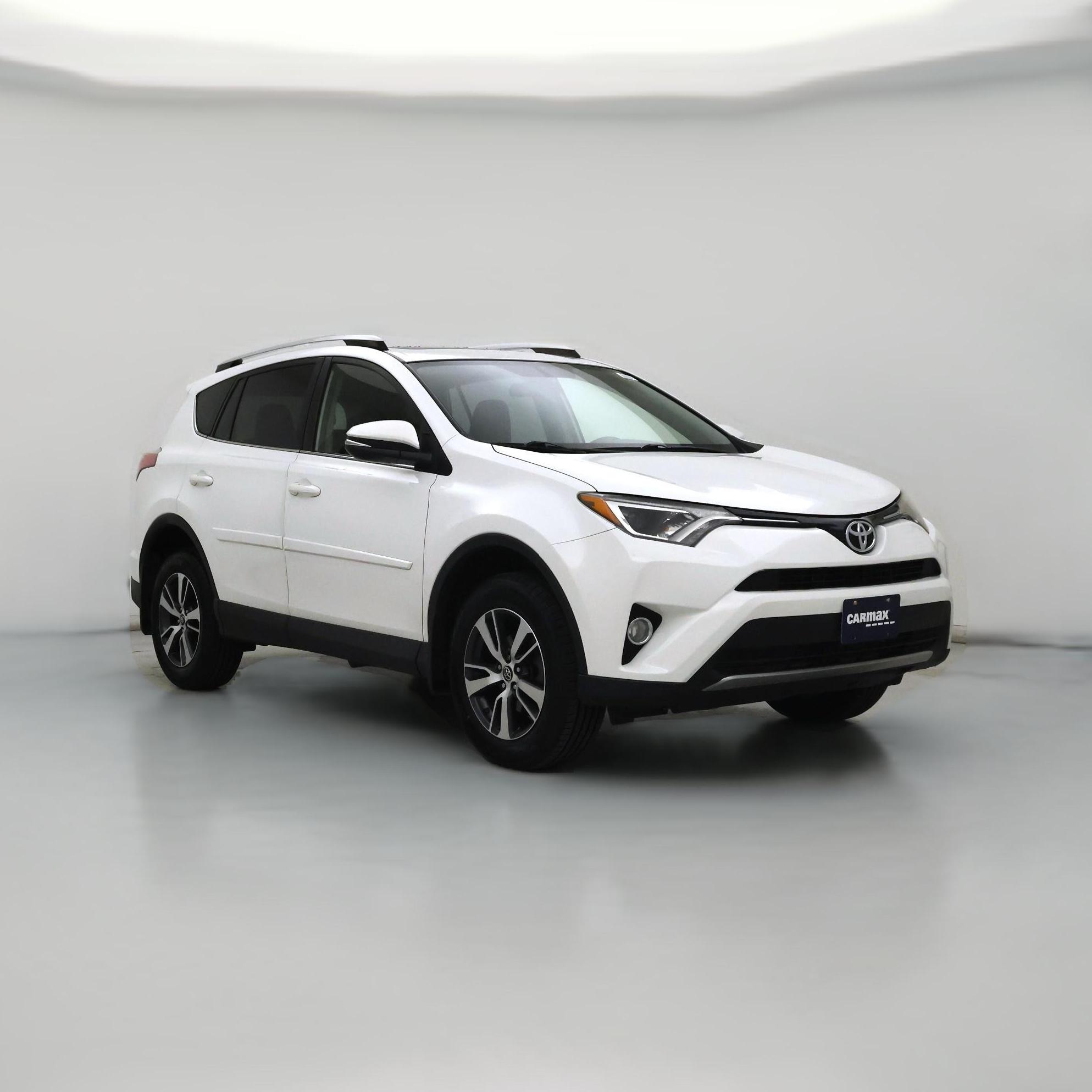 Thumbnail: 2016 Toyota RAV4 - 1