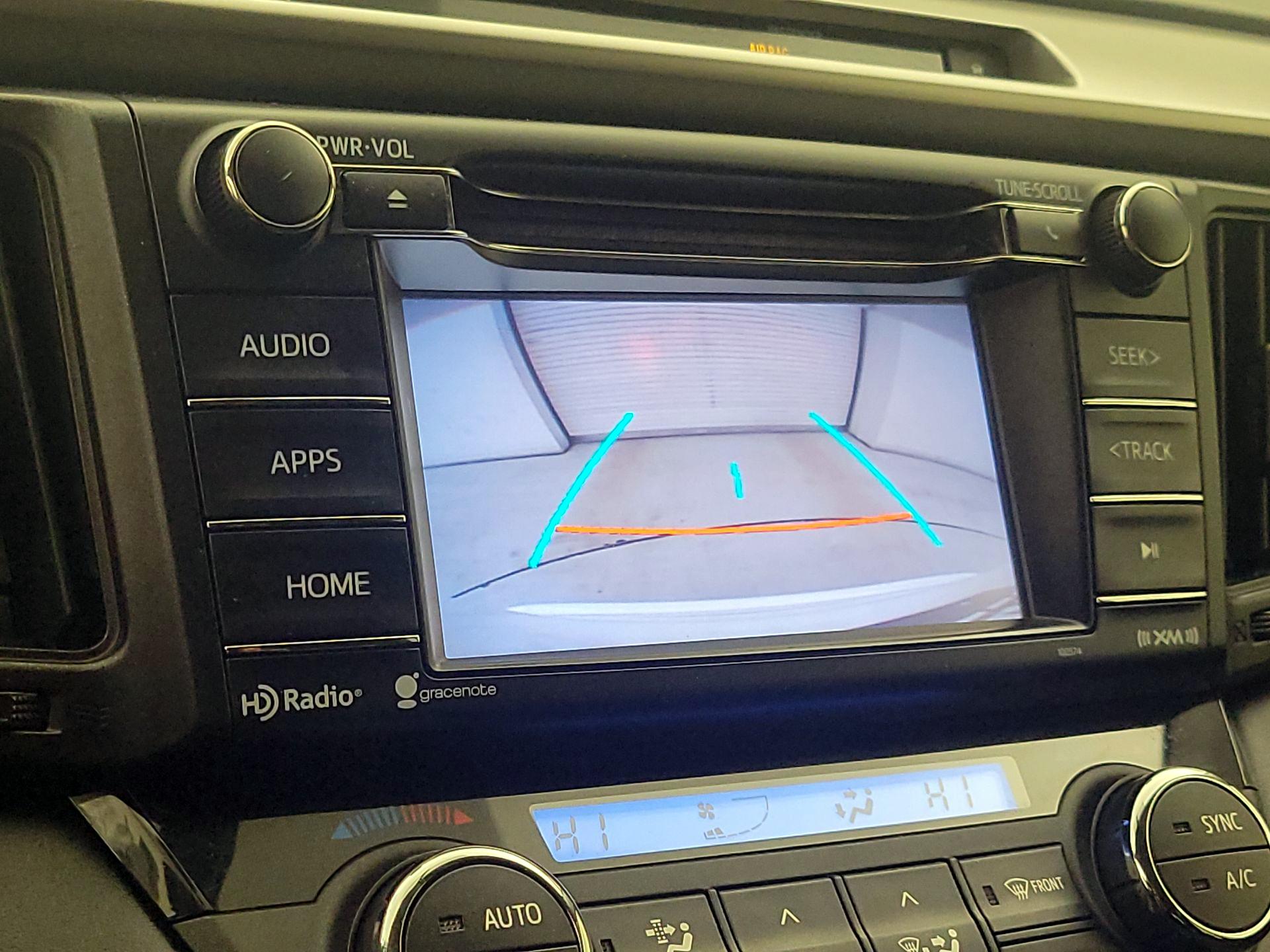 Thumbnail: 2016 Toyota RAV4 - 14