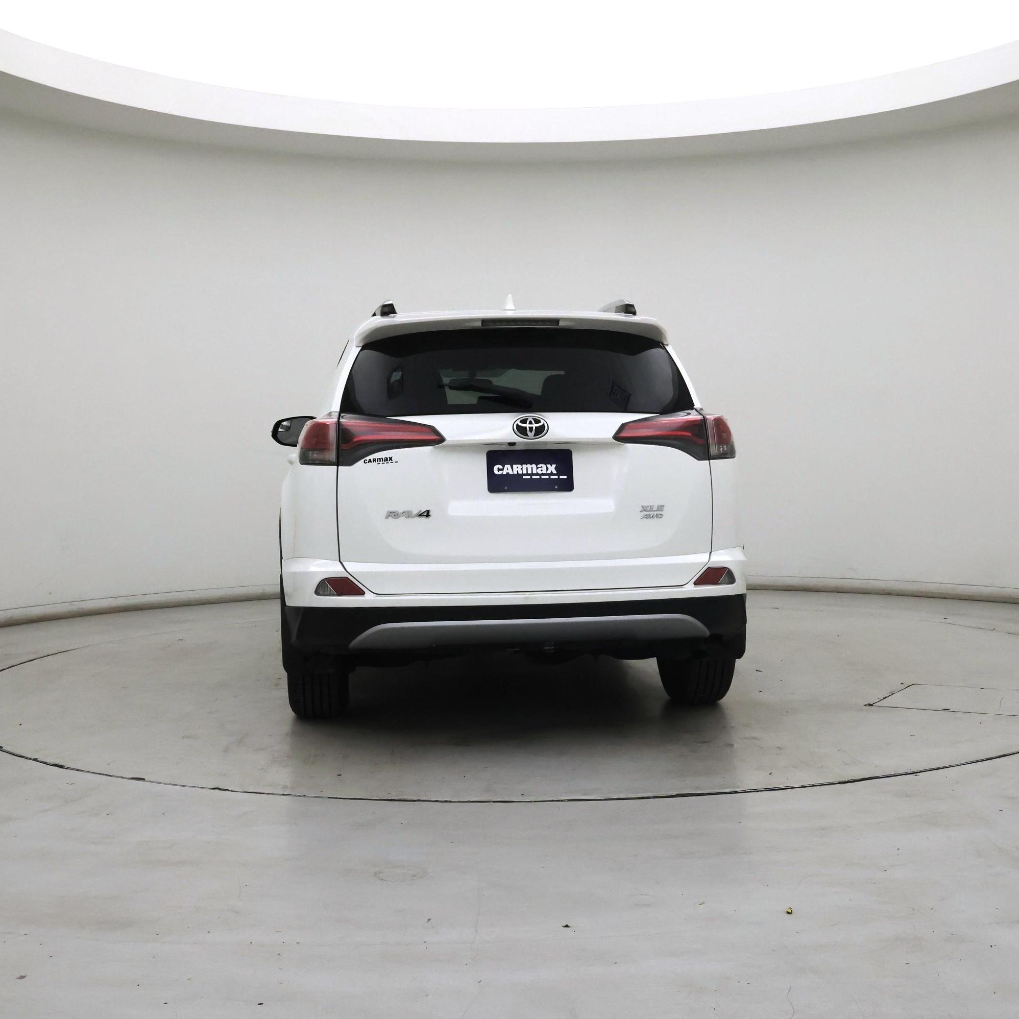 Thumbnail: 2016 Toyota RAV4 - 6