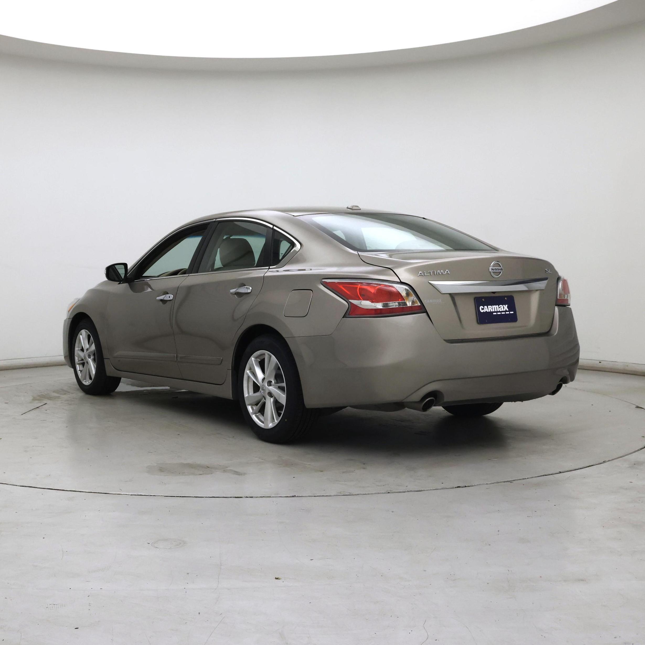 Thumbnail: 2014 Nissan Altima - 2