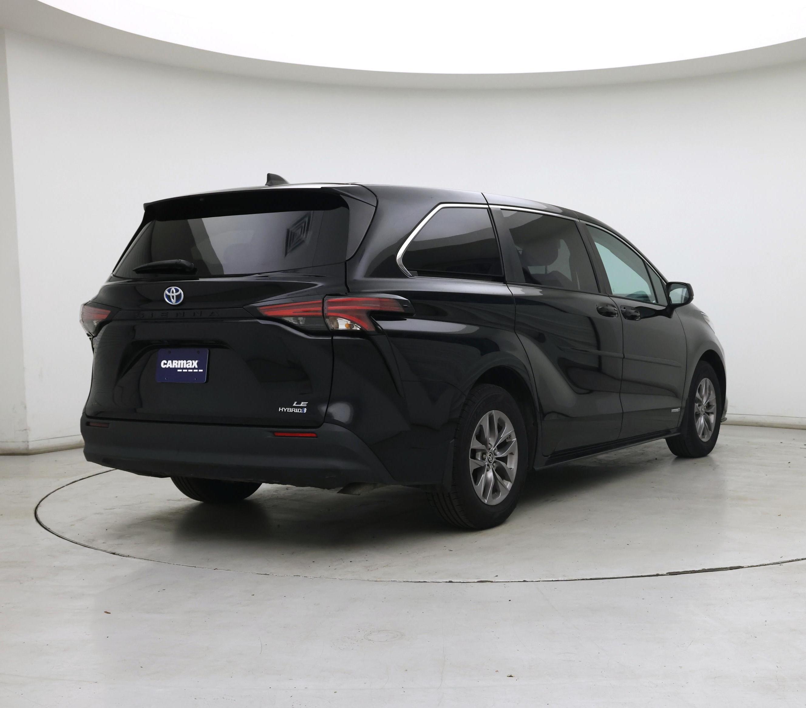 Thumbnail: 2021 Toyota Sienna - 8