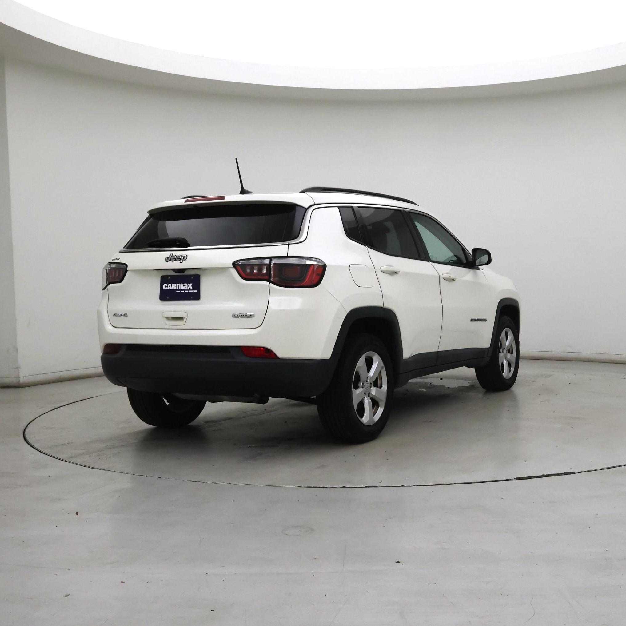 Thumbnail: 2018 Jeep Compass - 8