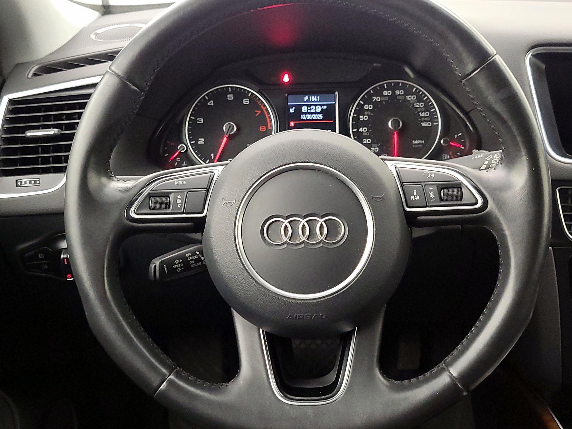 Thumbnail: 2015 Audi Q5 - 10