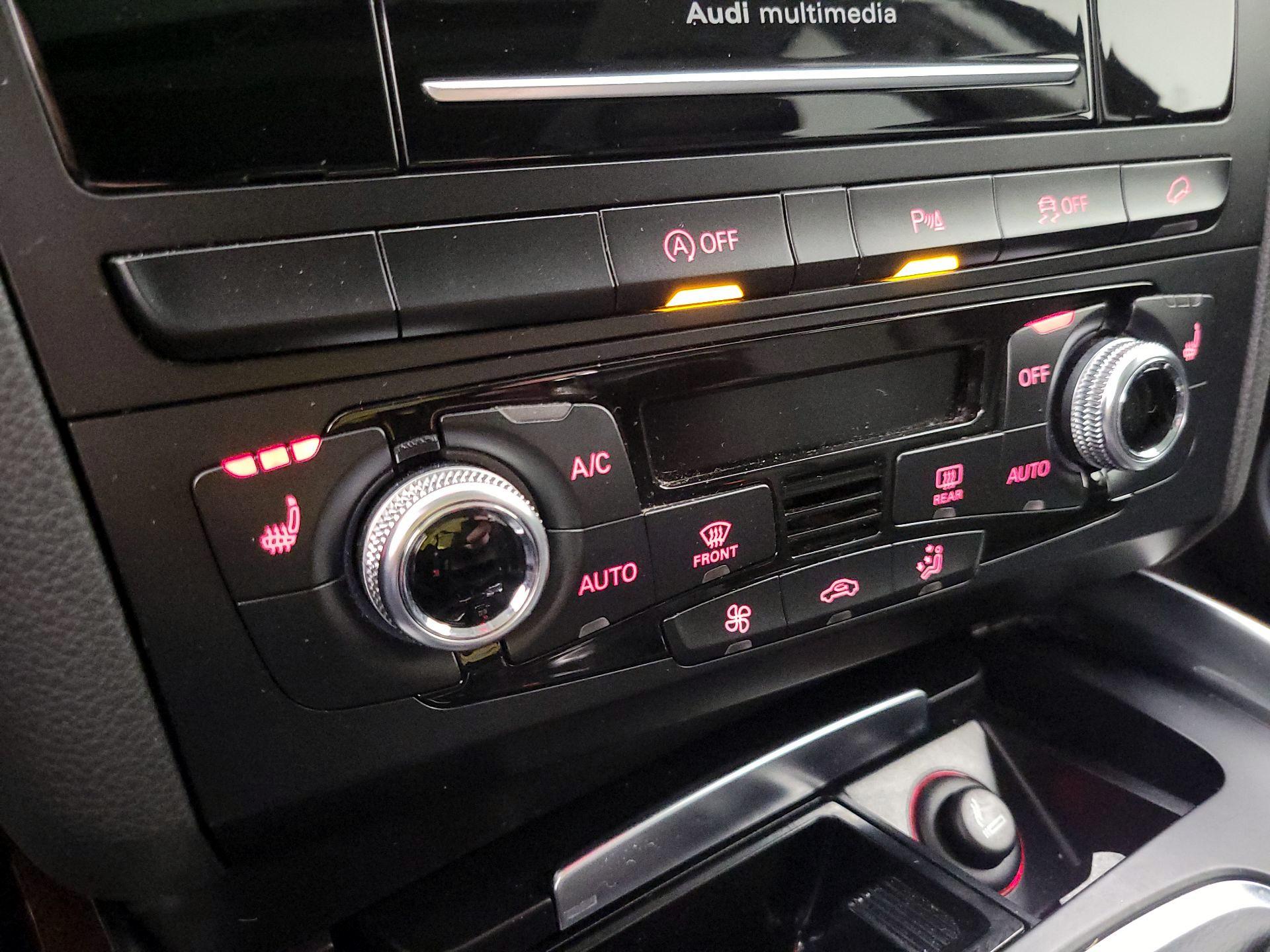 Thumbnail: 2015 Audi Q5 - 15