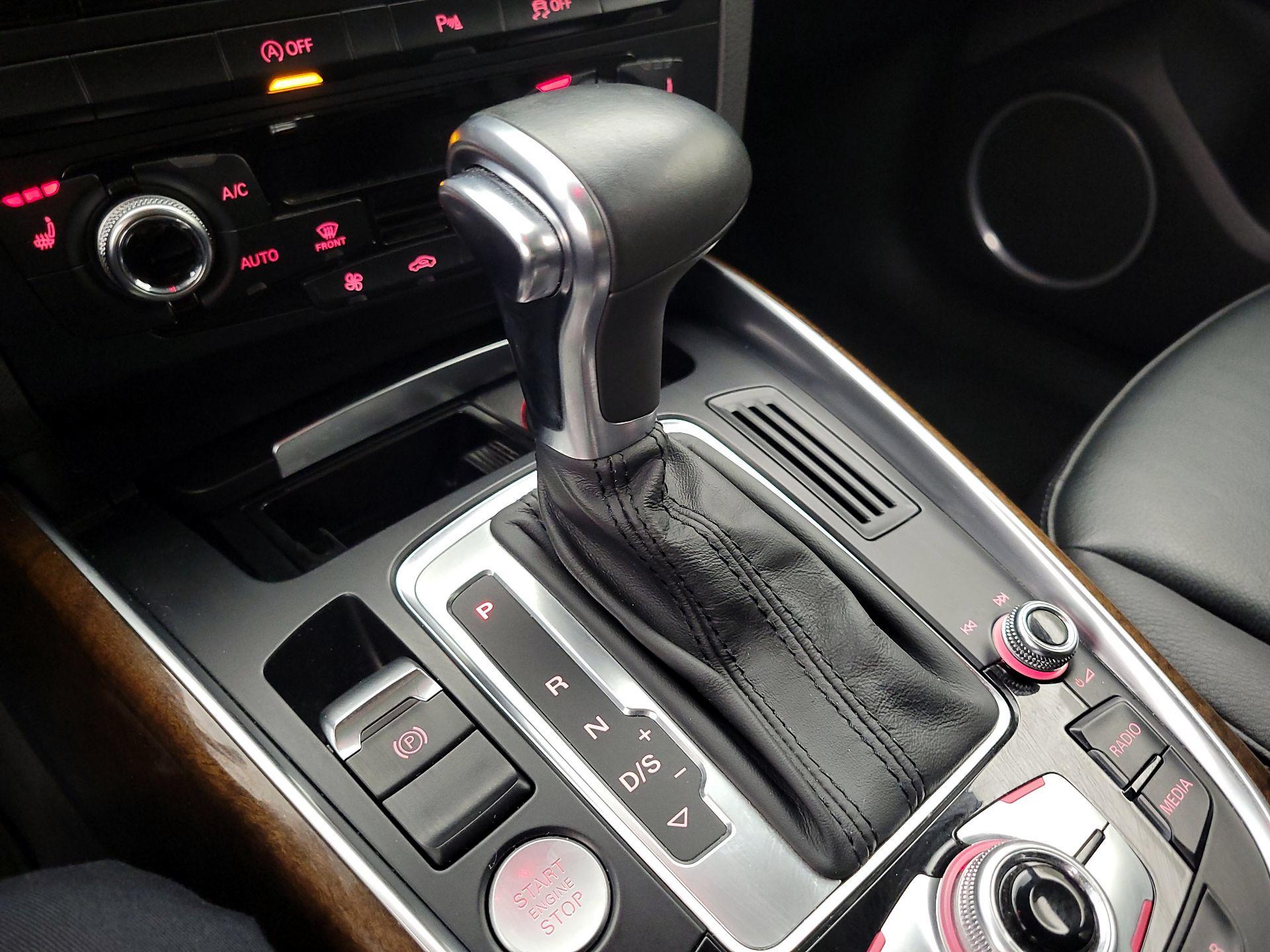 Thumbnail: 2015 Audi Q5 - 16