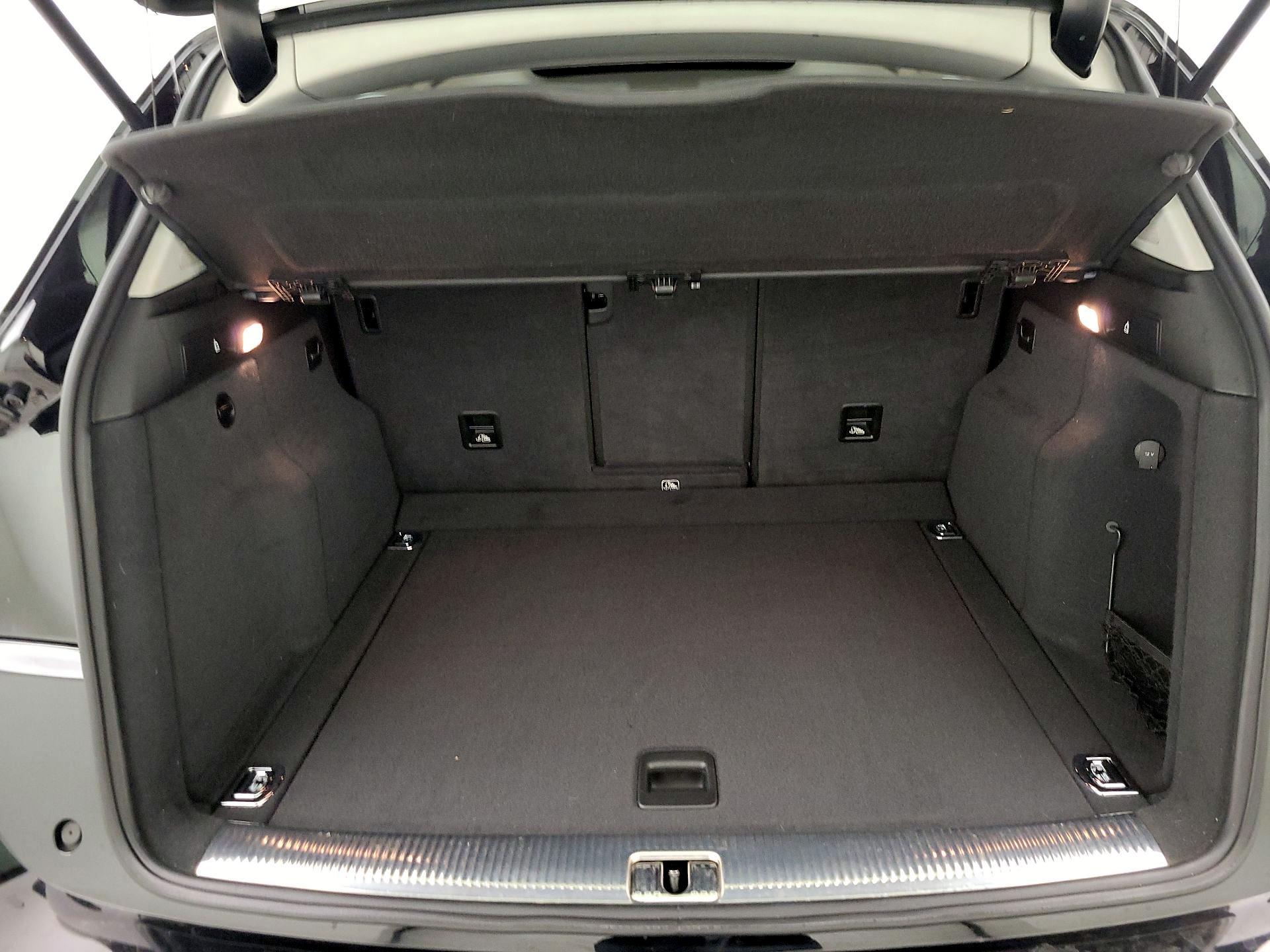 Thumbnail: 2015 Audi Q5 - 17