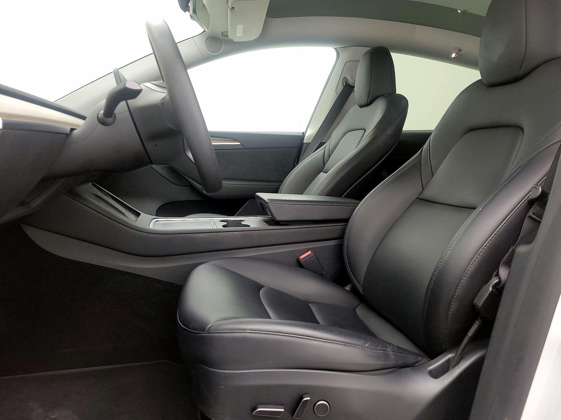 Thumbnail: 2023 Tesla Model Y - 11