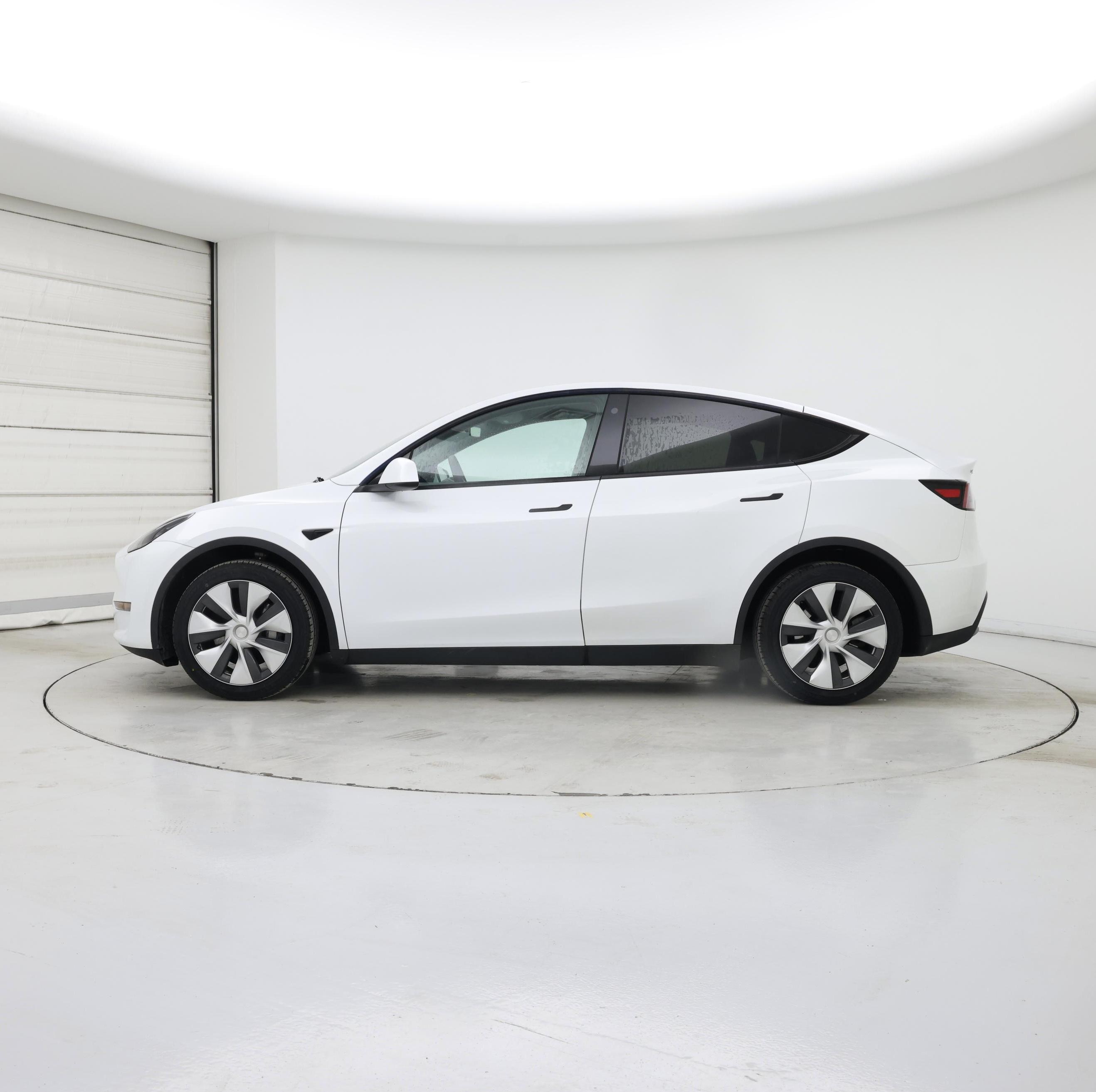 Thumbnail: 2023 Tesla Model Y - 3