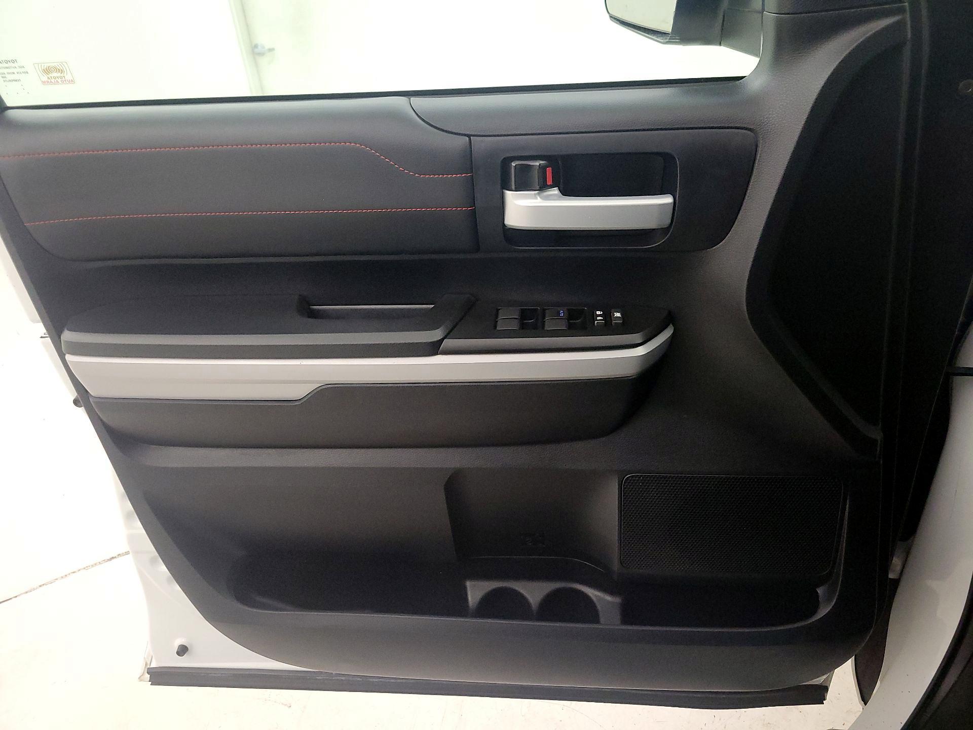 Thumbnail: 2019 Toyota Tundra - 12