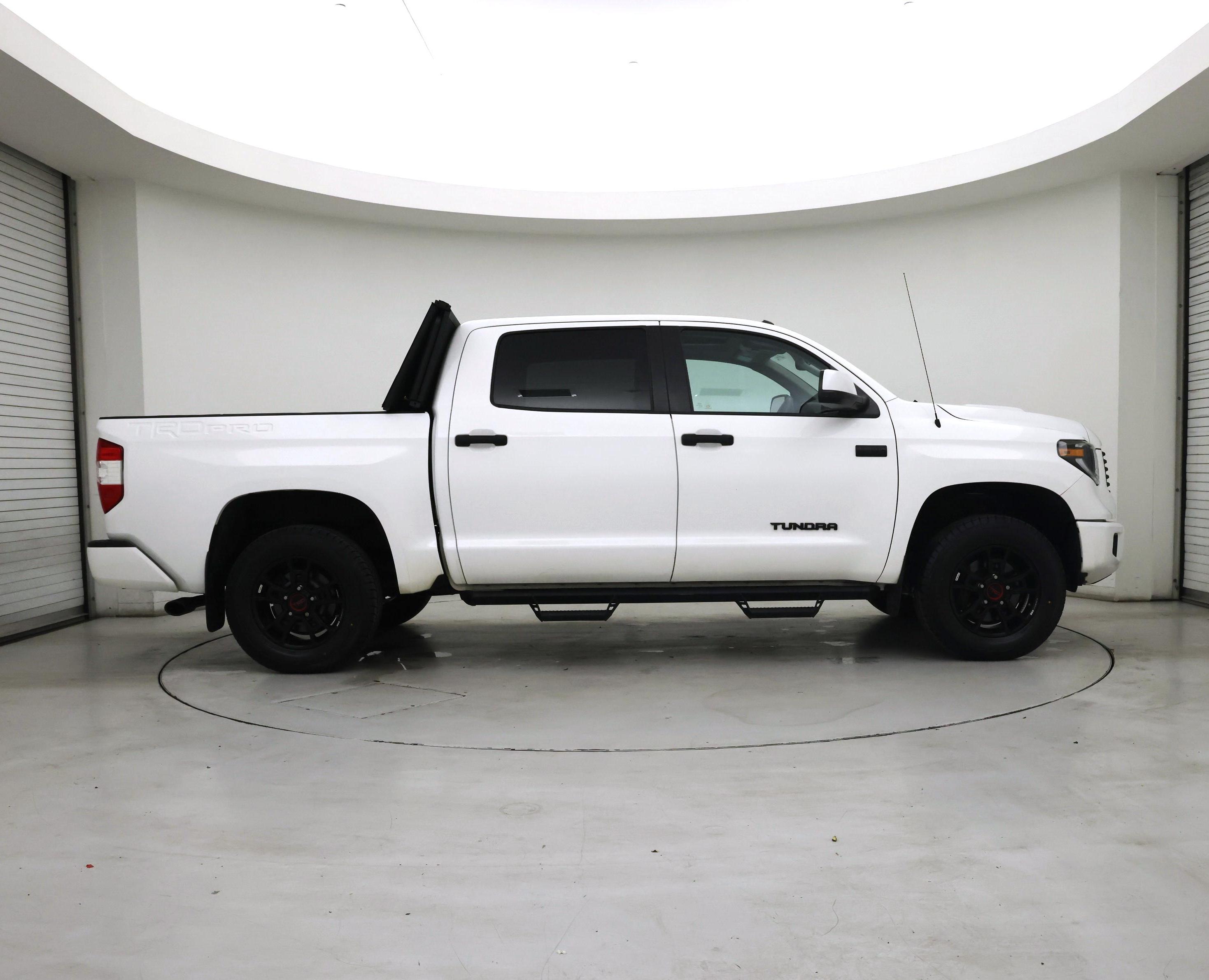 Thumbnail: 2019 Toyota Tundra - 7