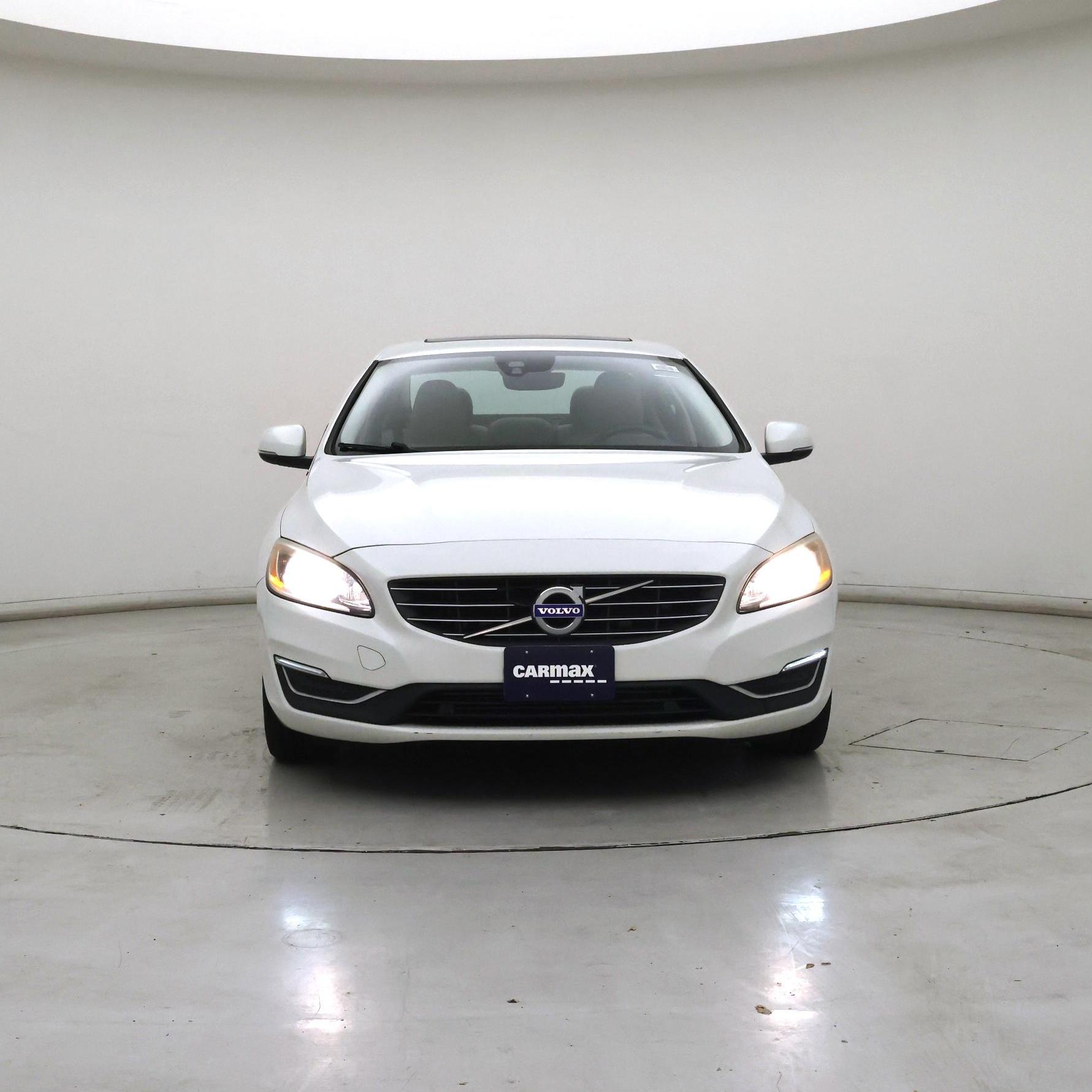 Thumbnail: 2016 Volvo S60 - 5