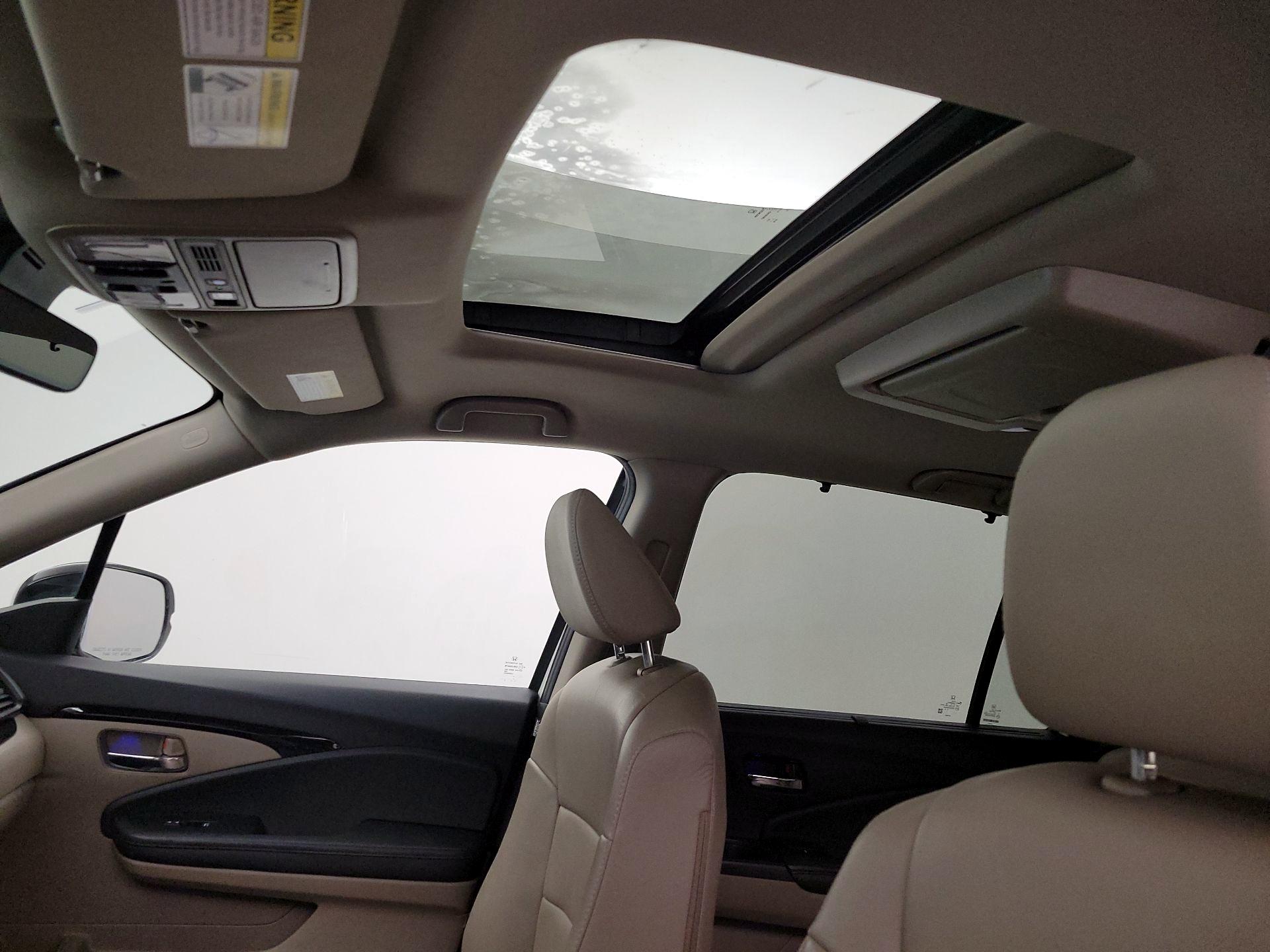 Thumbnail: 2021 Honda Pilot - 20