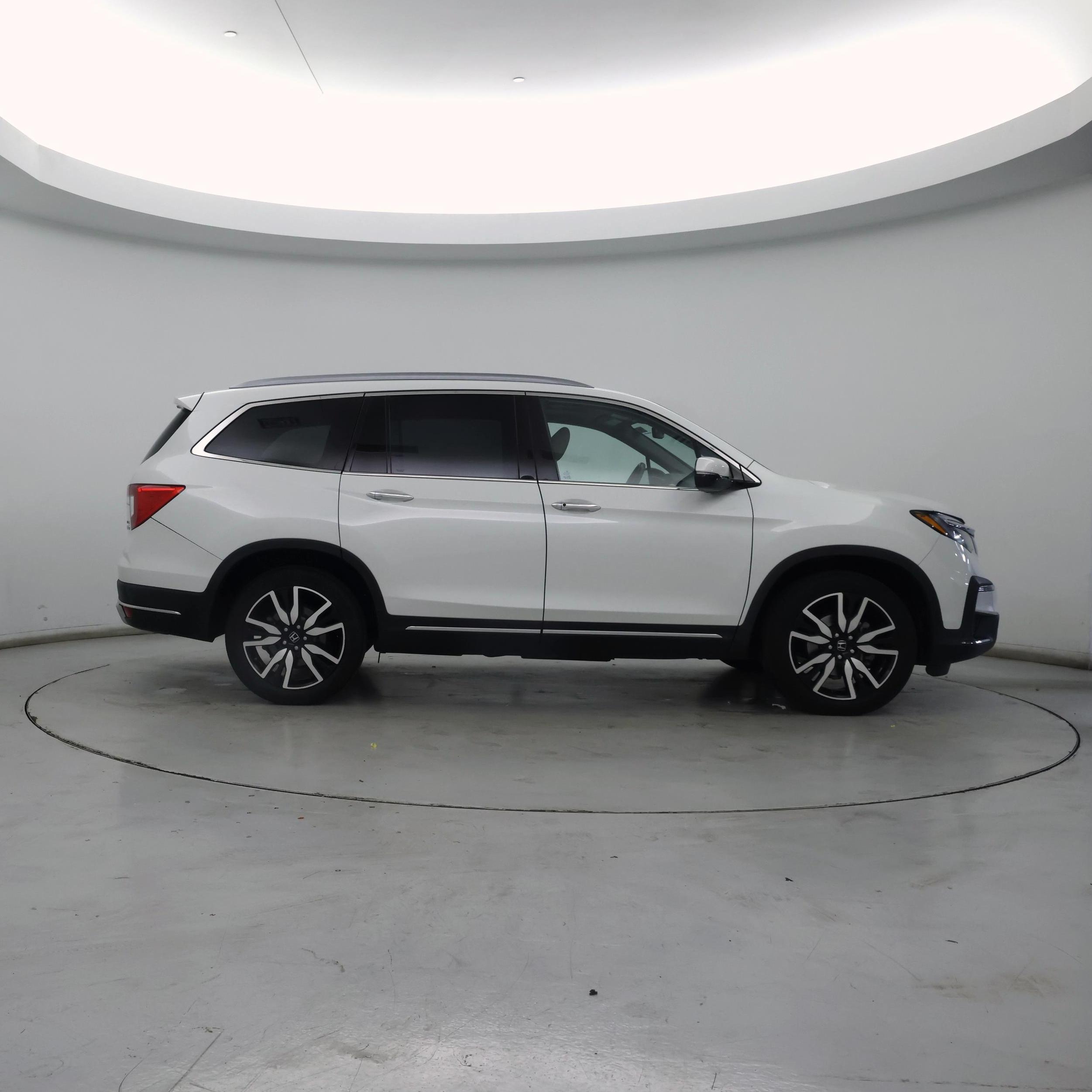 Thumbnail: 2021 Honda Pilot - 7