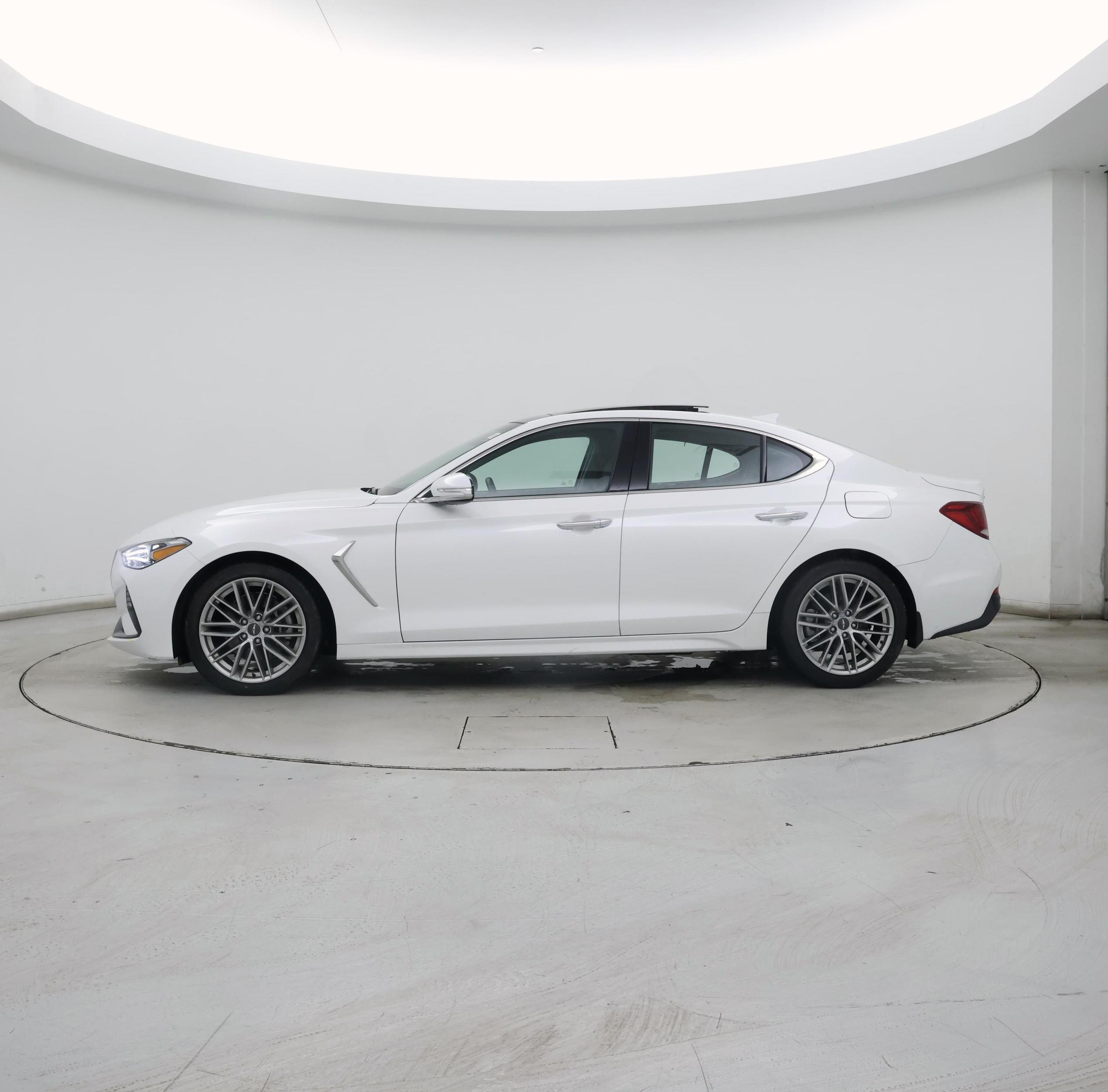 Thumbnail: 2021 Genesis G70 - 3