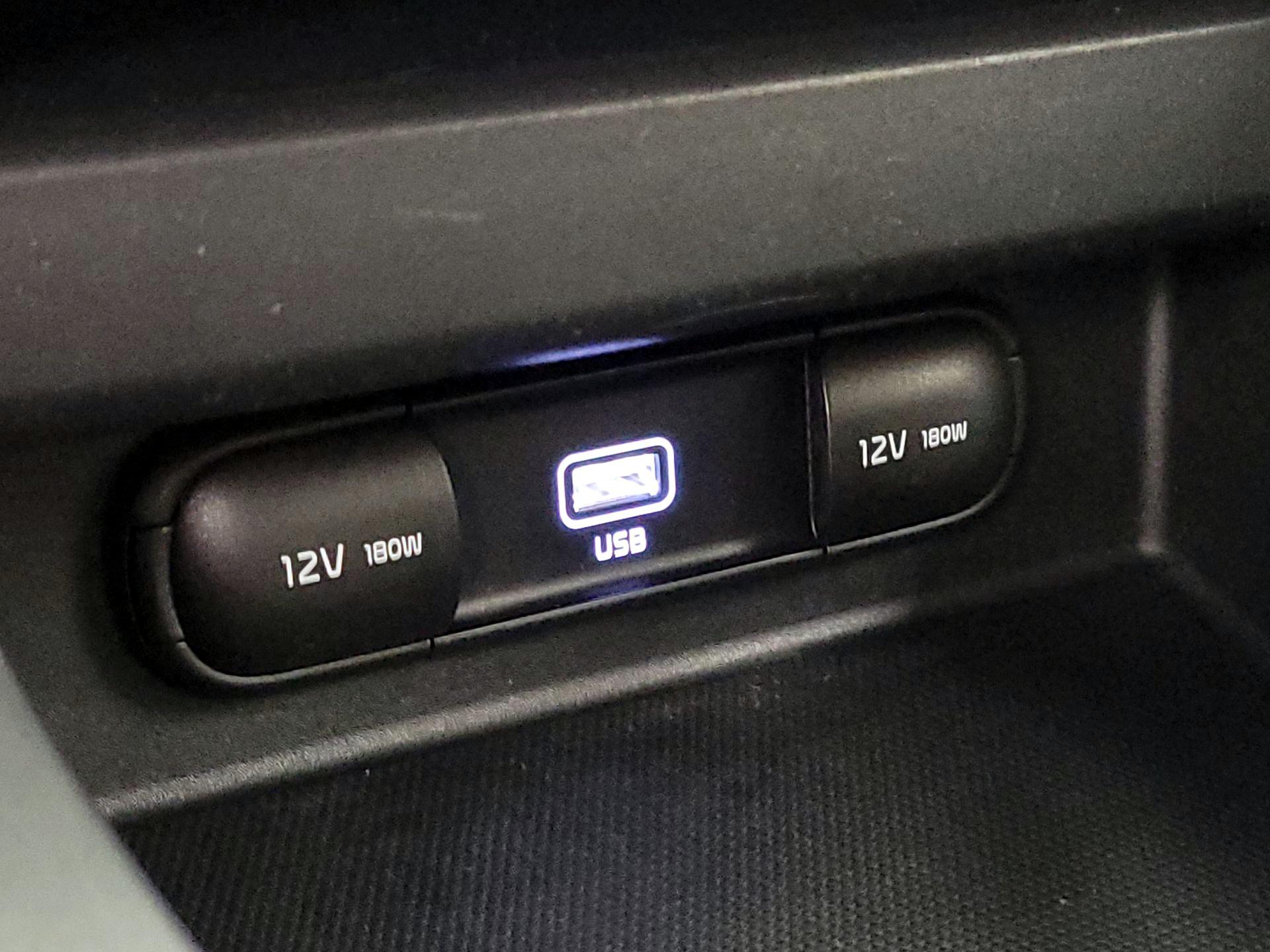 Thumbnail: 2021 Kia Seltos - 18