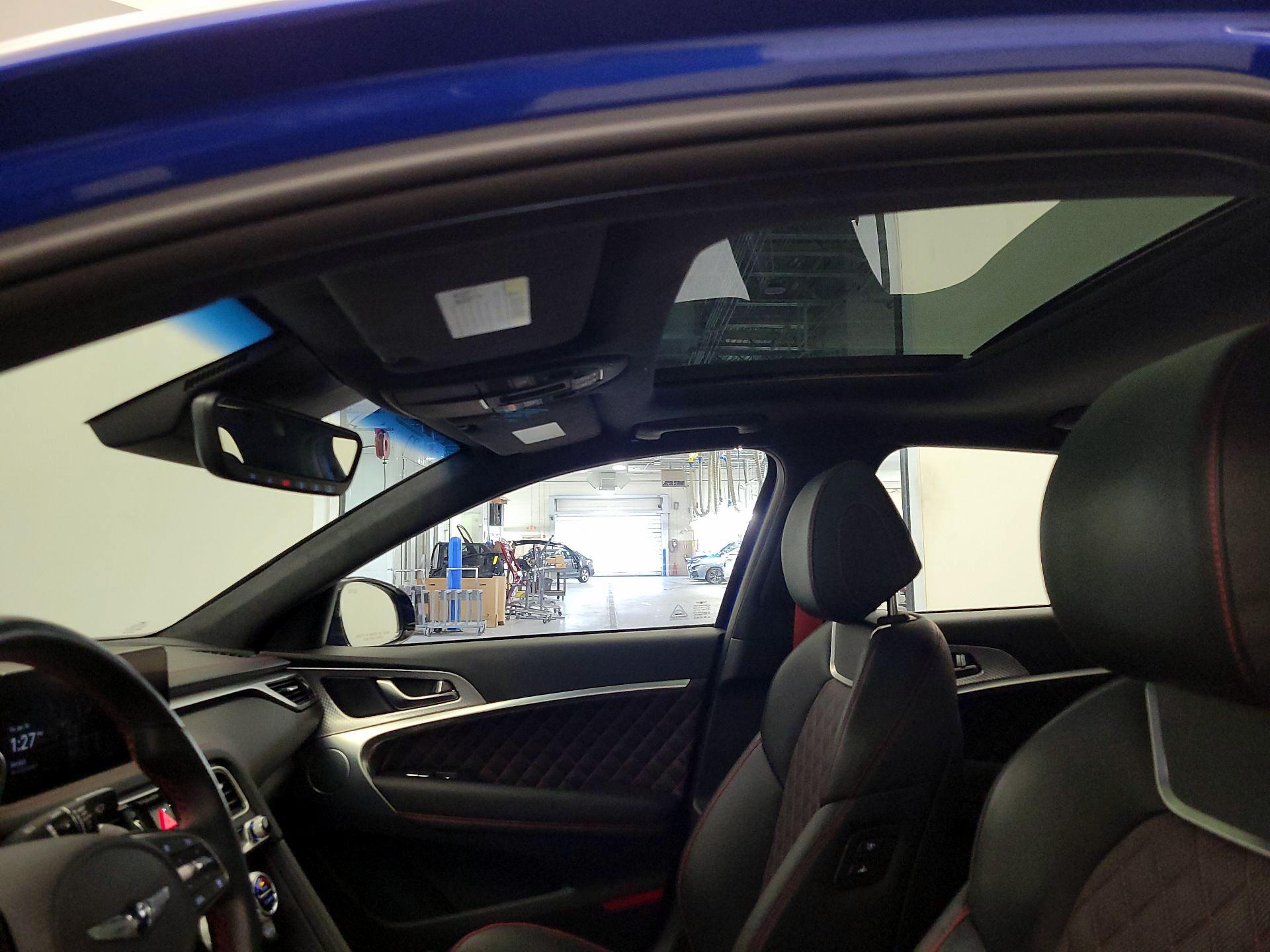 Thumbnail: 2022 Genesis G70 - 20