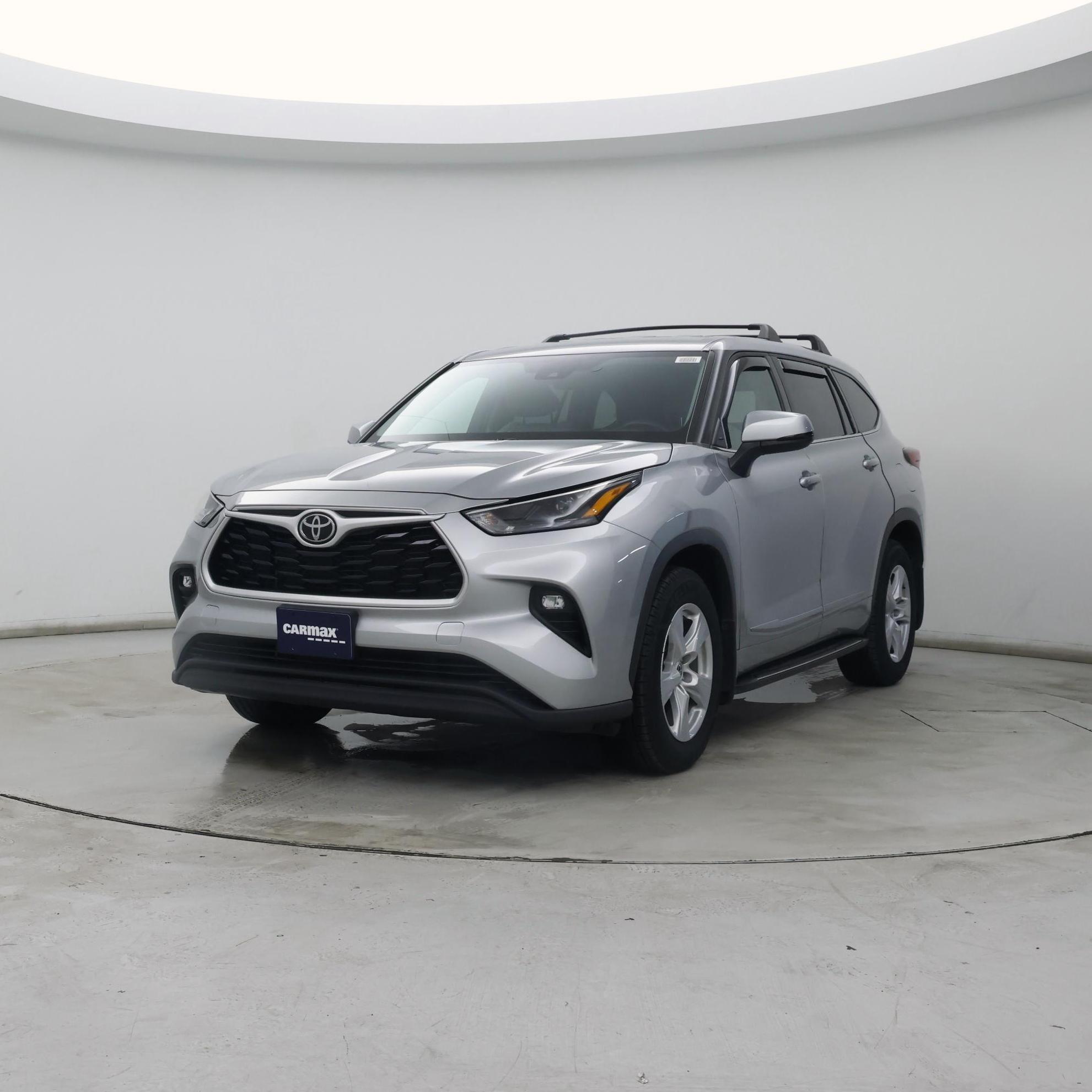 Thumbnail: 2022 Toyota Highlander - 4
