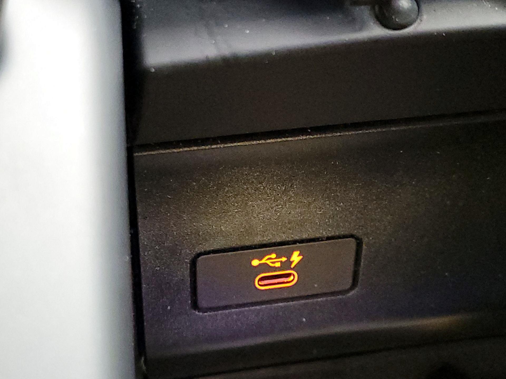 Thumbnail: 2023 BMW X5 - 19