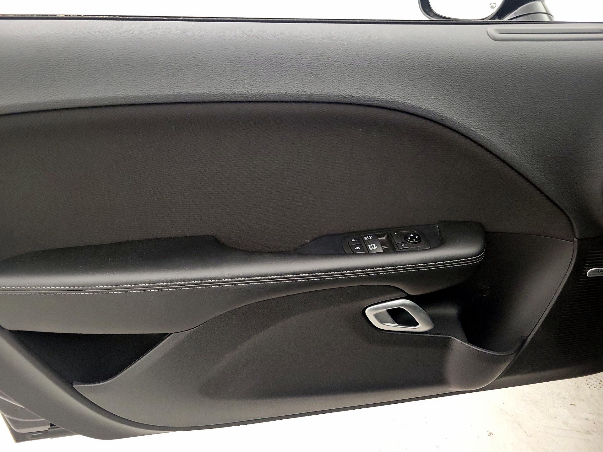 Thumbnail: 2021 Dodge Challenger - 12