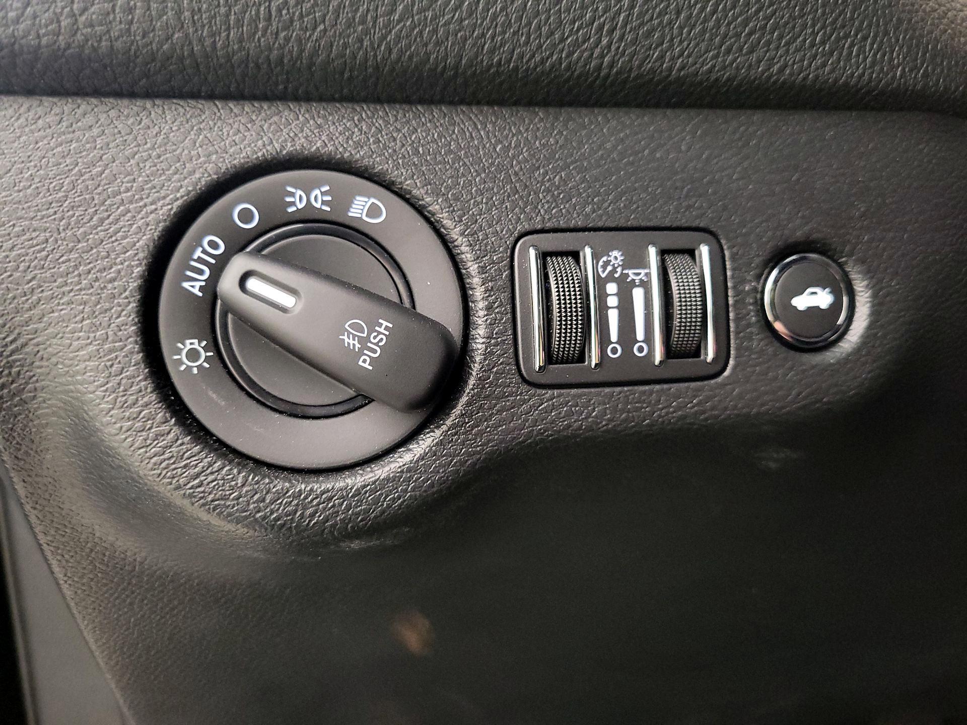 Thumbnail: 2021 Dodge Challenger - 13