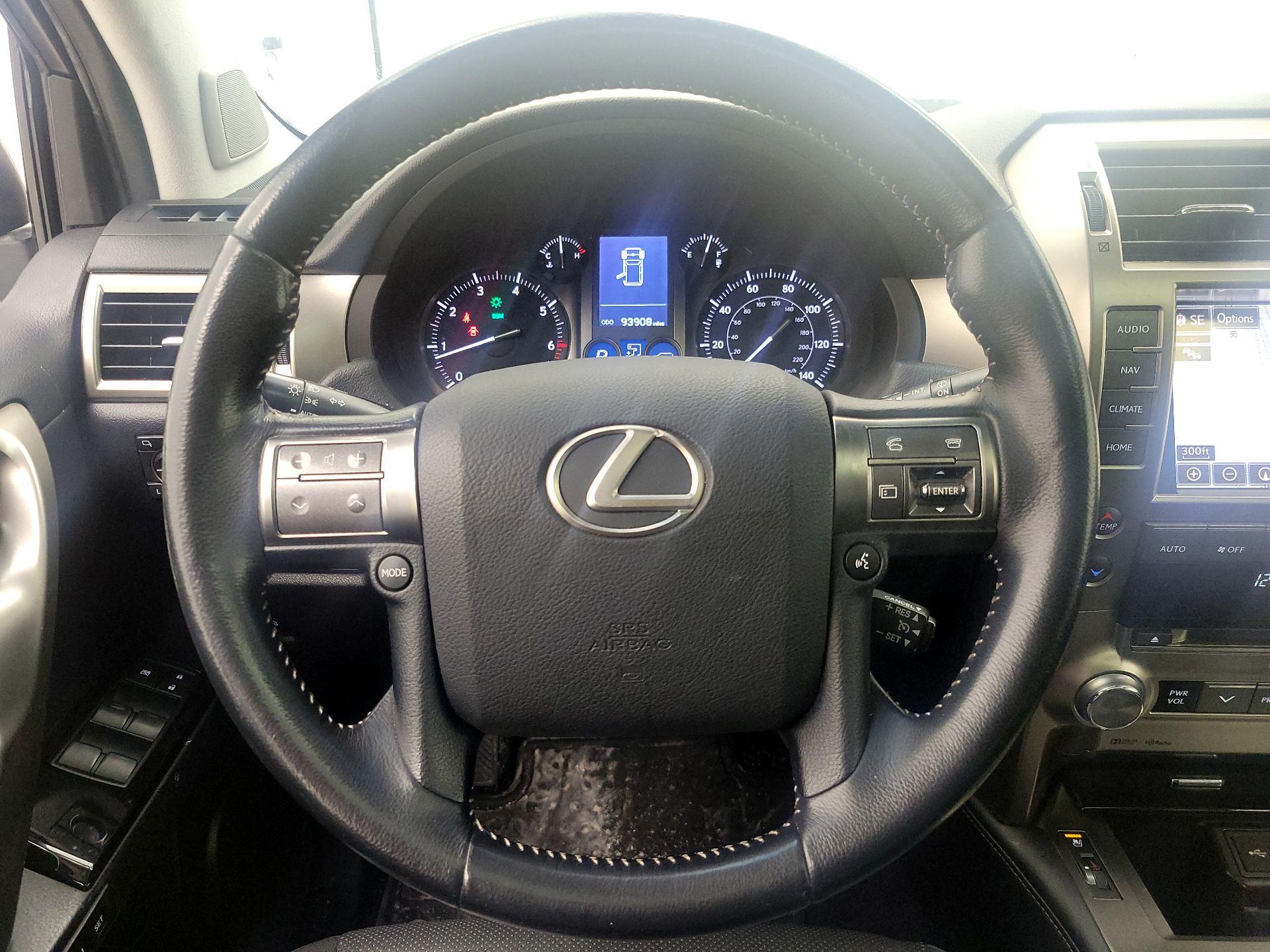 Thumbnail: 2018 Lexus GX - 10