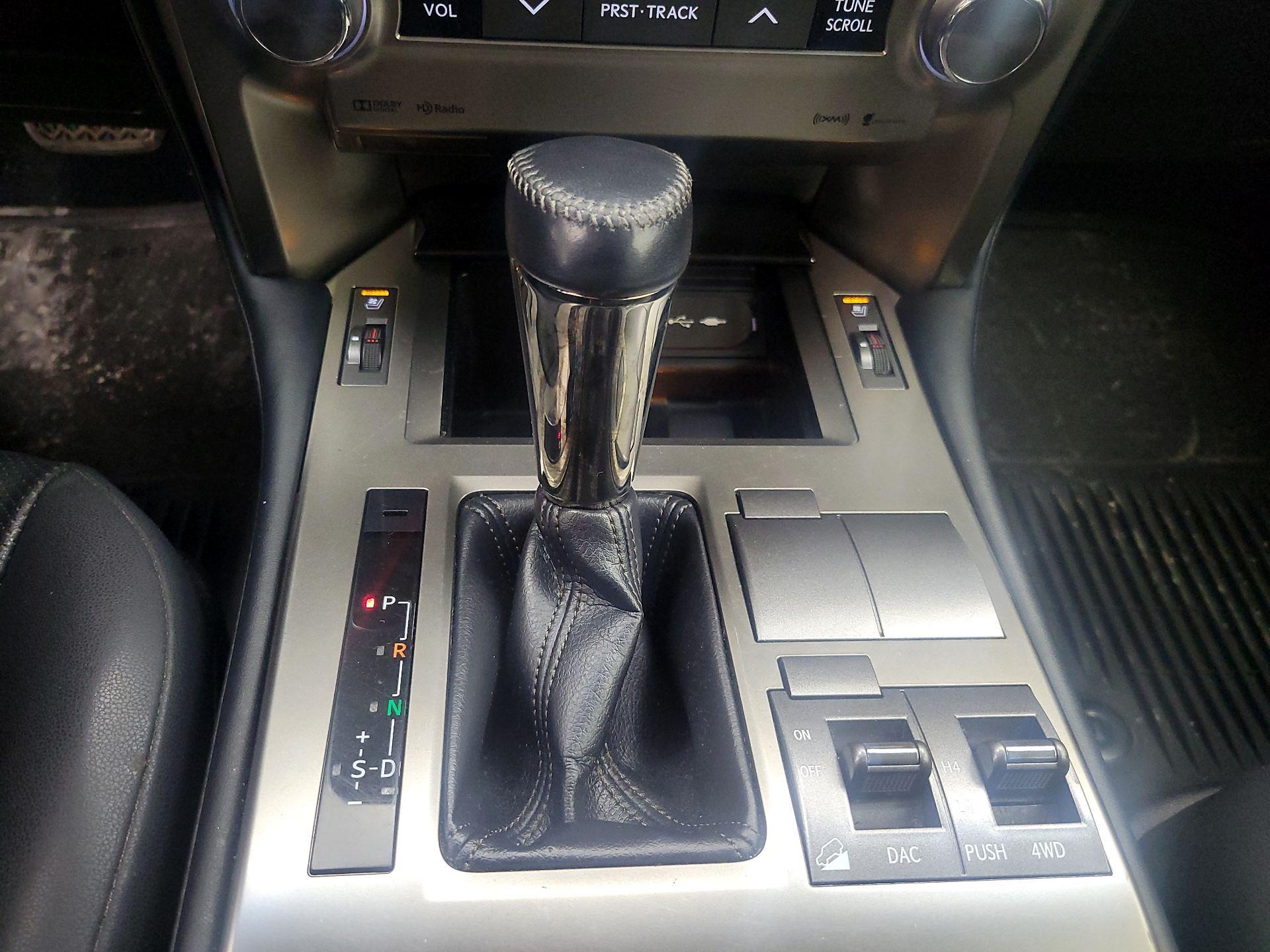 Thumbnail: 2018 Lexus GX - 18