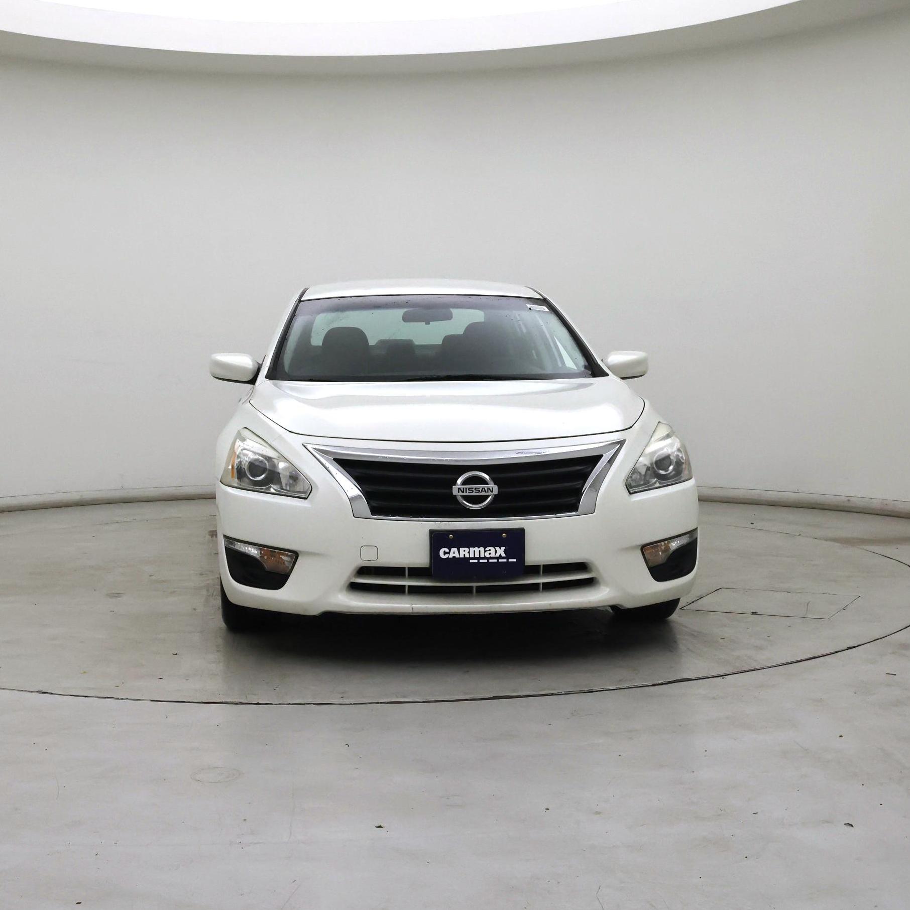 Thumbnail: 2014 Nissan Altima - 5