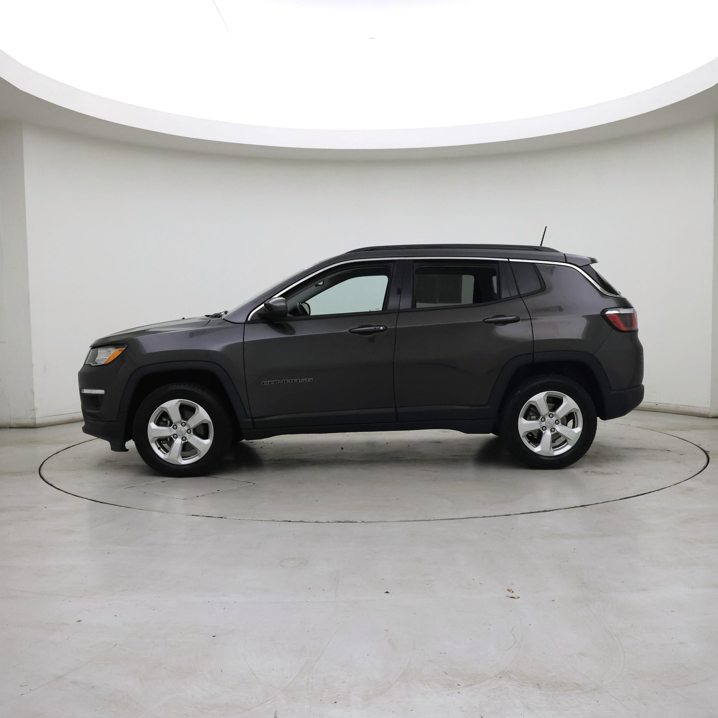 Thumbnail: 2020 Jeep Compass - 3