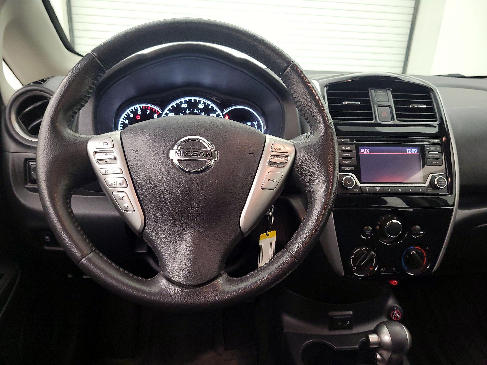 Thumbnail: 2017 Nissan Versa Note - 10